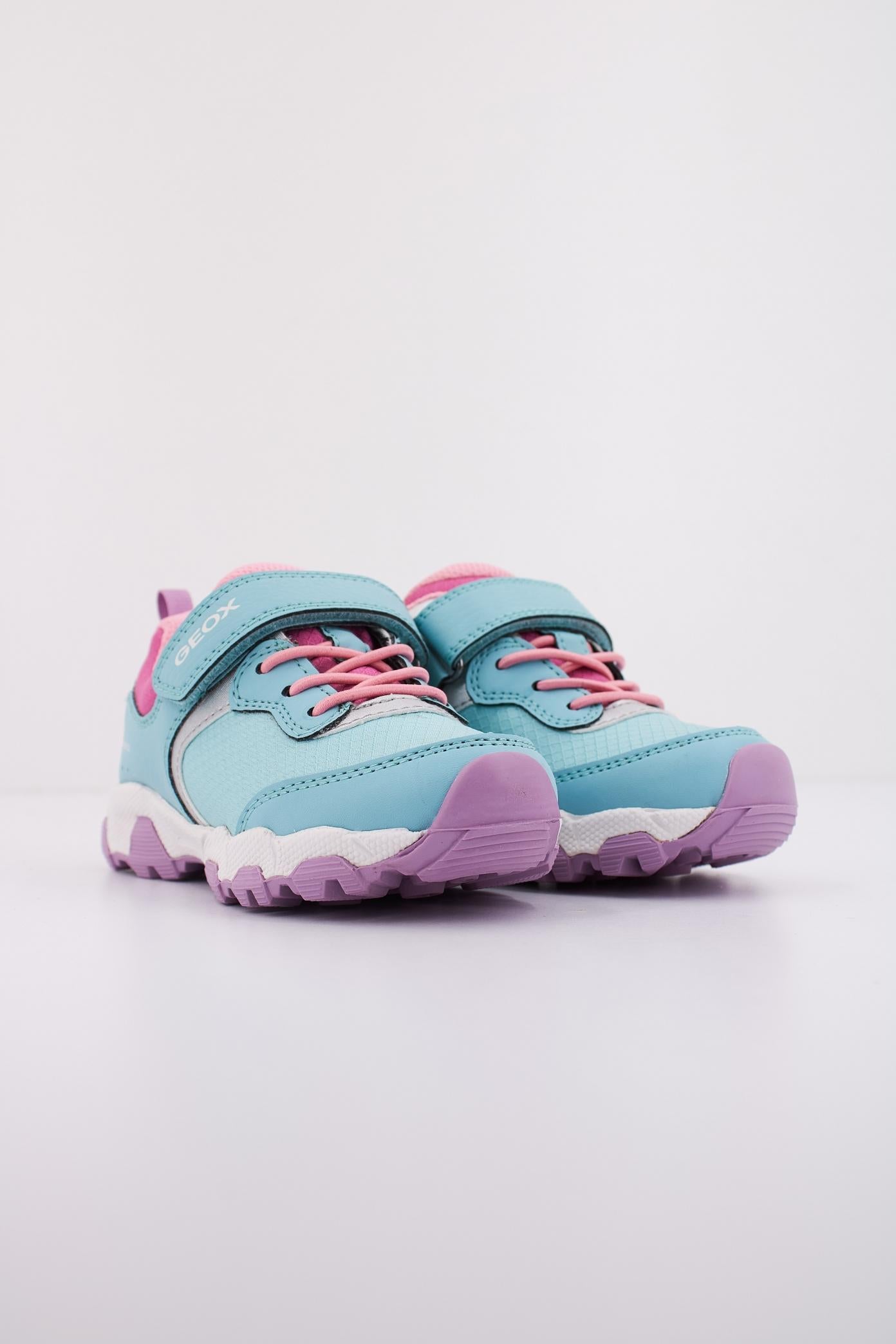 GEOX J MAGNETAR G B ABX en color AZUL (2)