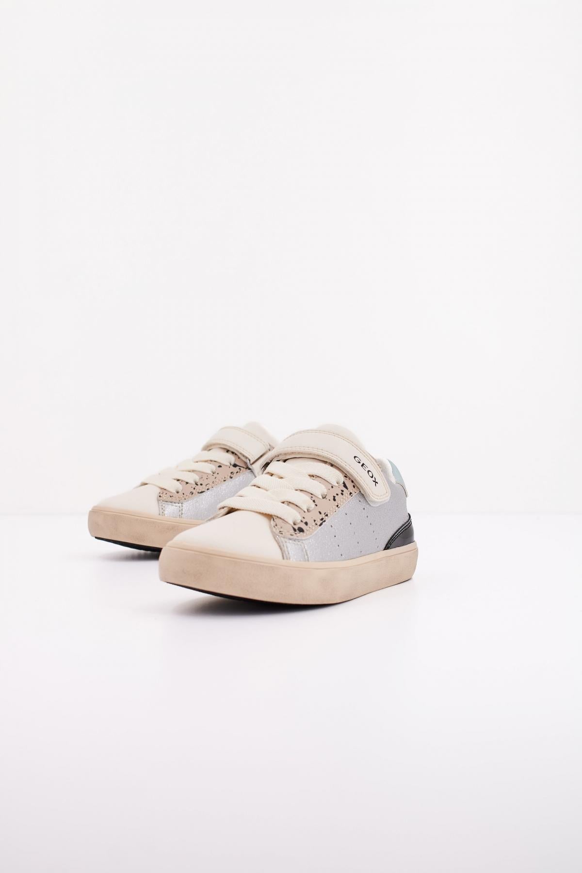 GEOX J GISLI GIRL en color PLATA (2)