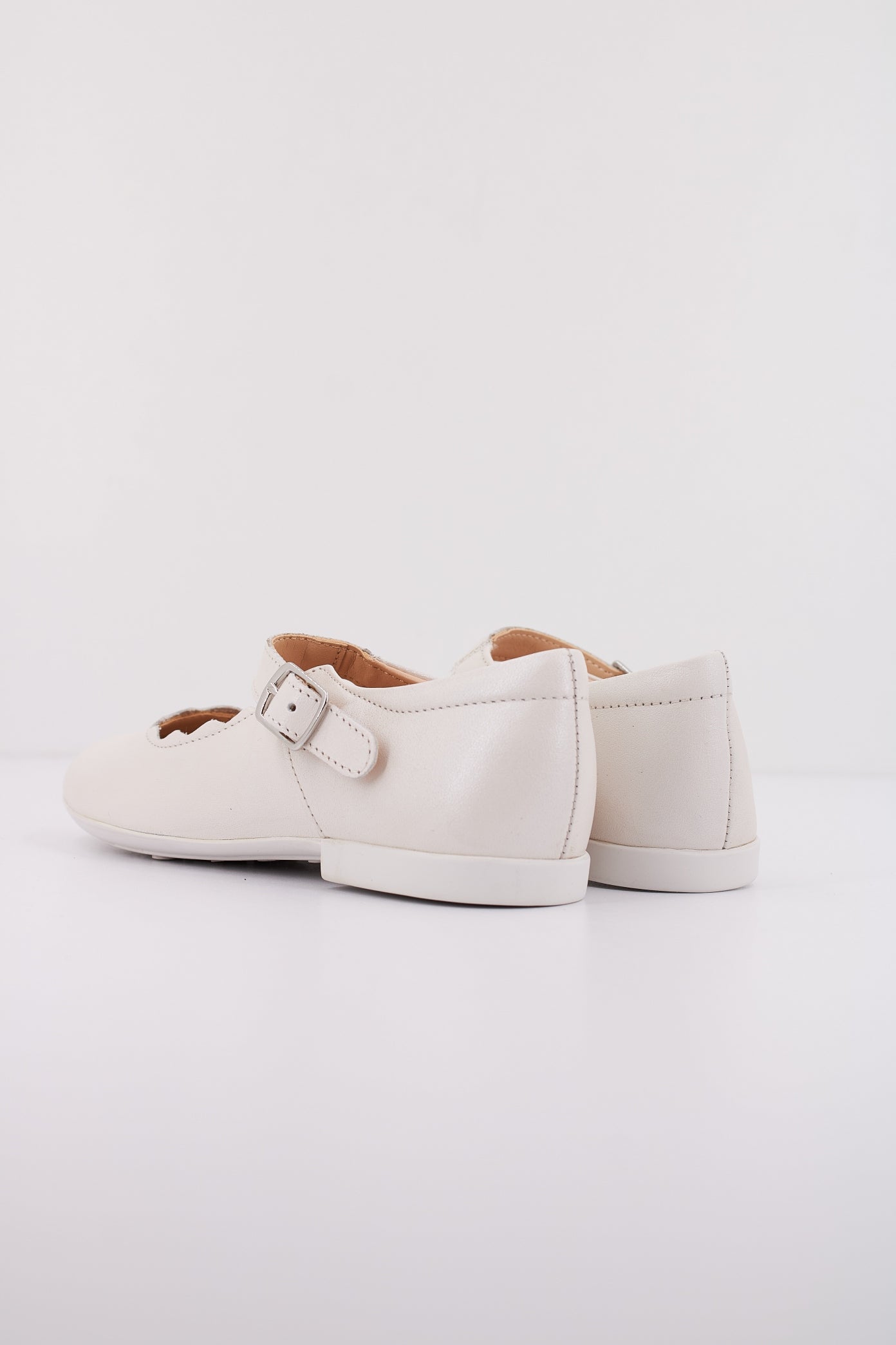 GEOX JR PLIE' en color BLANCO (4)