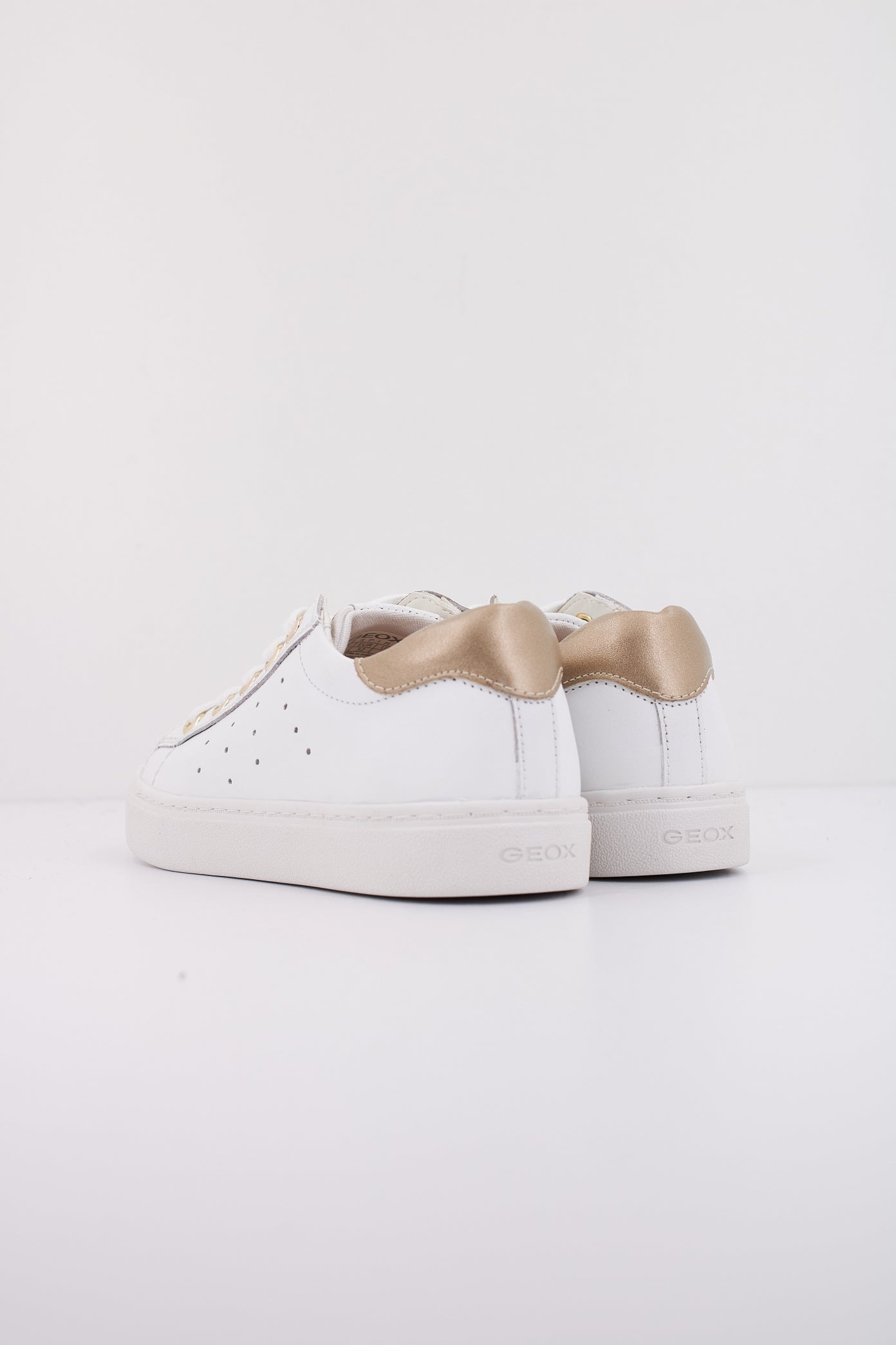 GEOX J NASHIK GIRL en color BLANCO (4)