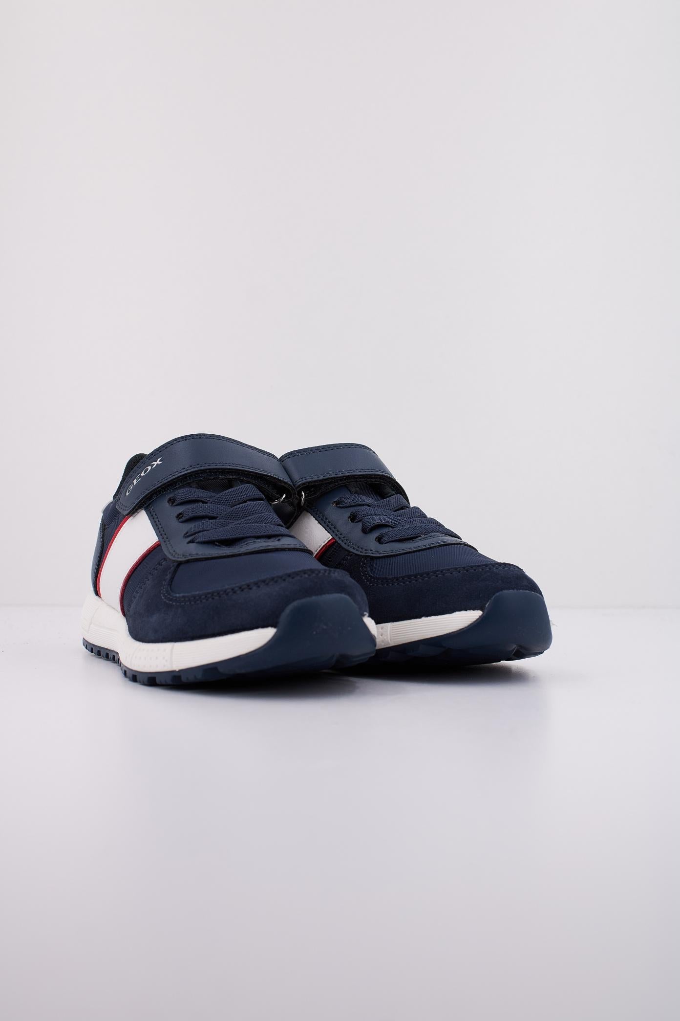 GEOX J ALBEN BOY en color AZUL (2)