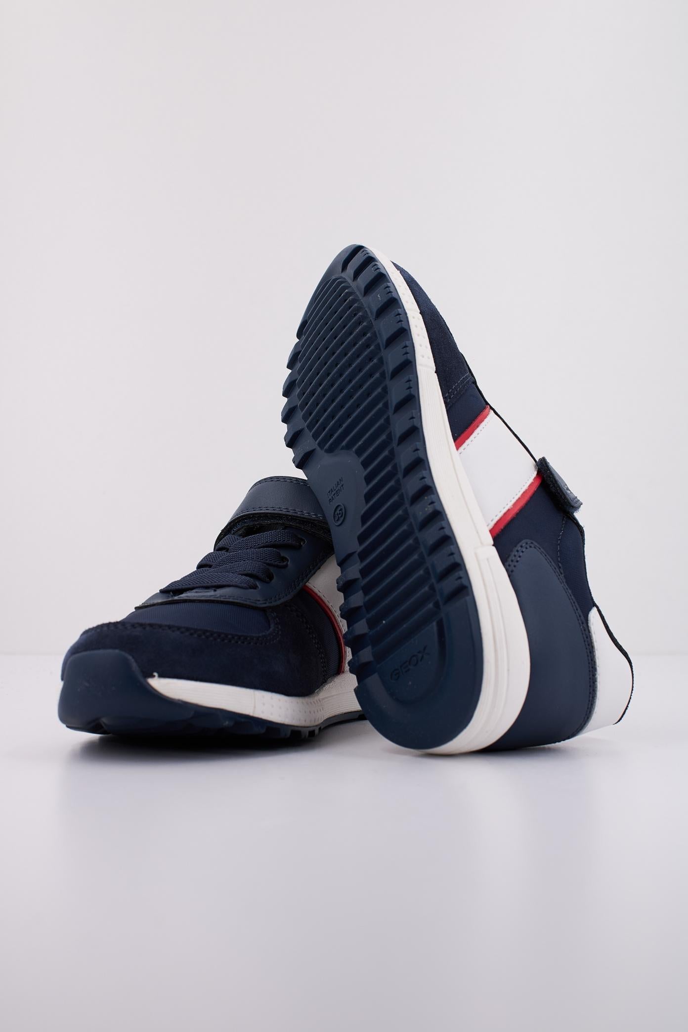 GEOX J ALBEN BOY en color AZUL (5)
