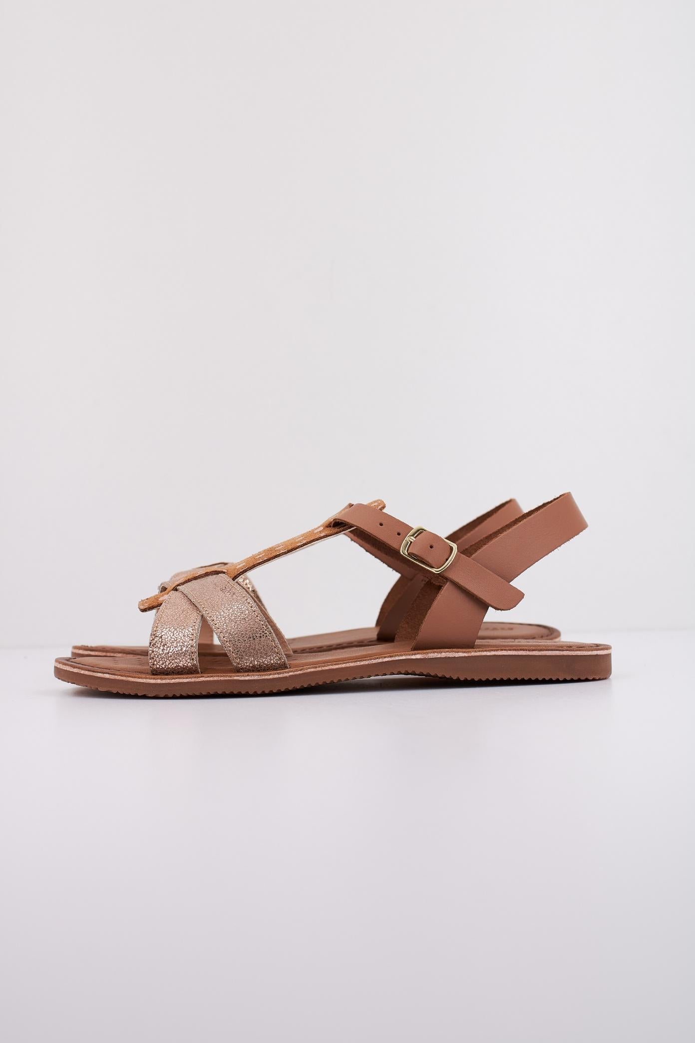 GEOX J SANDAL EOLIE GIRL en color MARRON CLARO (1)