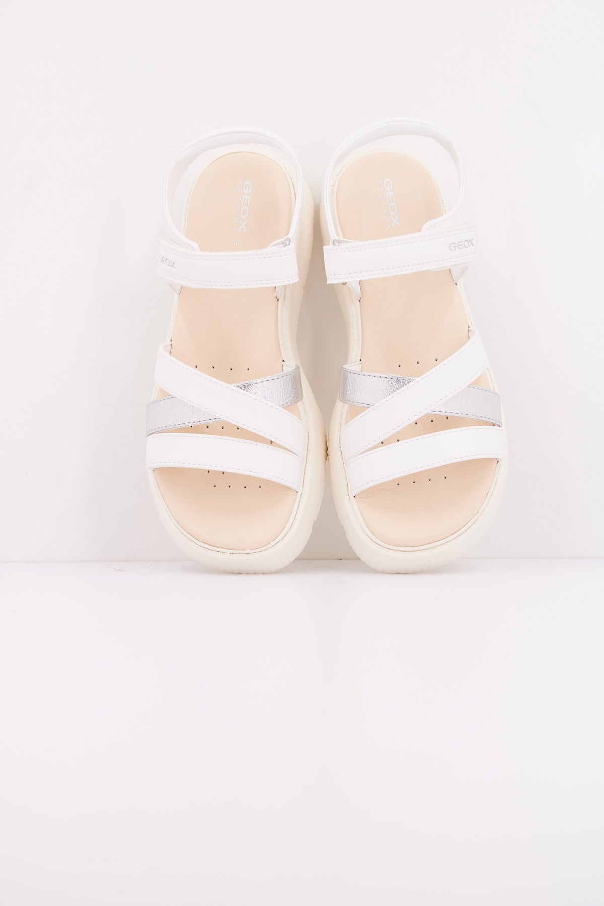 GEOX J SANDAL KODETTE GIR en color BLANCO (3)