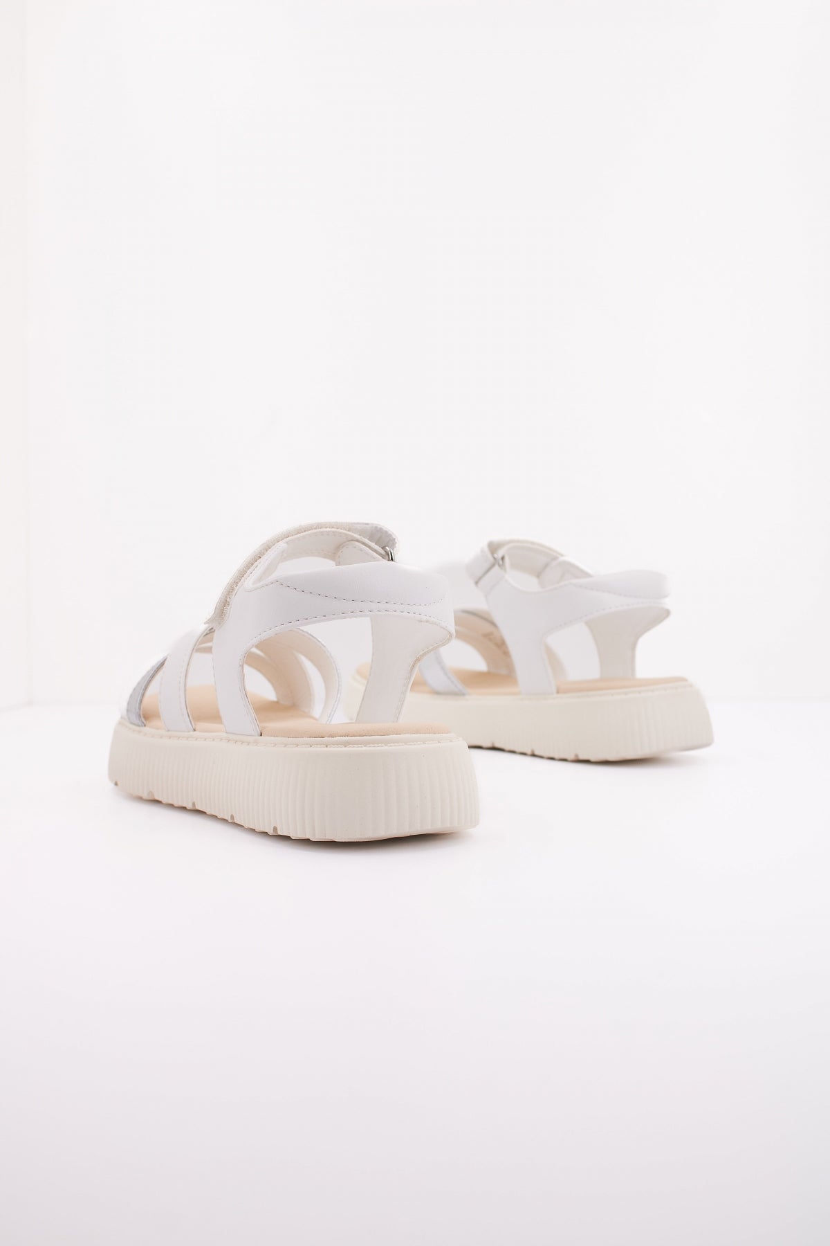 GEOX J SANDAL KODETTE GIR en color BLANCO (4)
