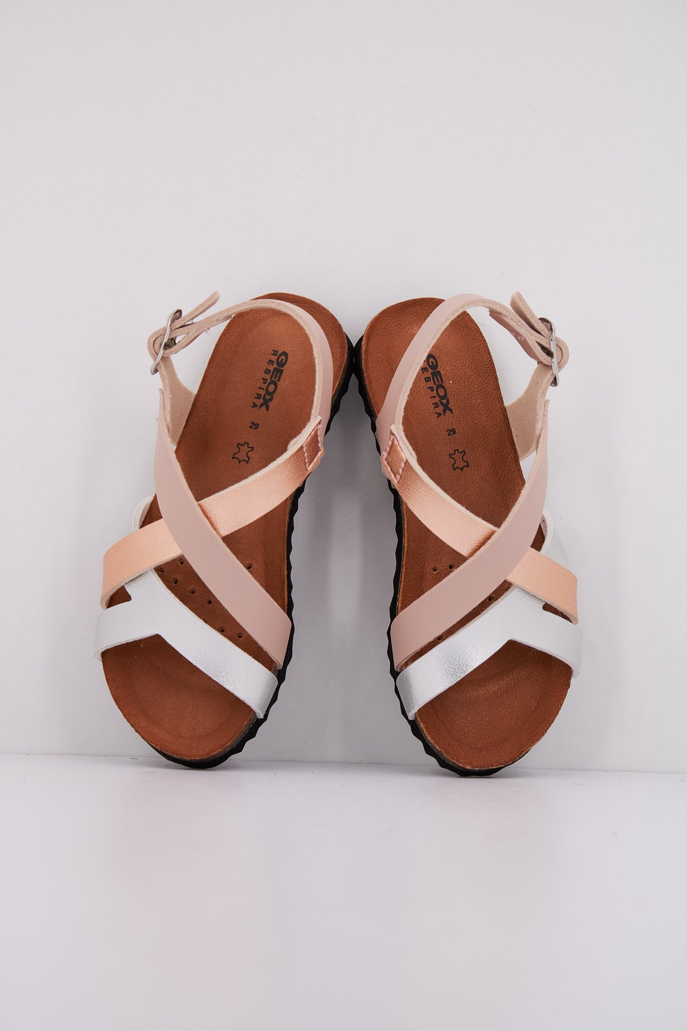 GEOX J SANDAL CHILENE GIR en color ROSA (3)