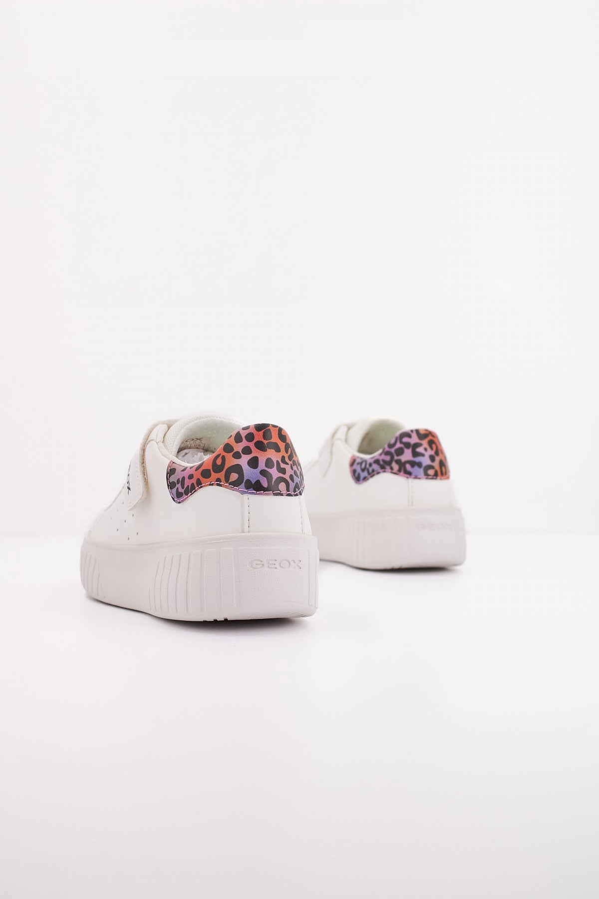 GEOX J MIKIROSHI GIRL en color BLANCO (4)