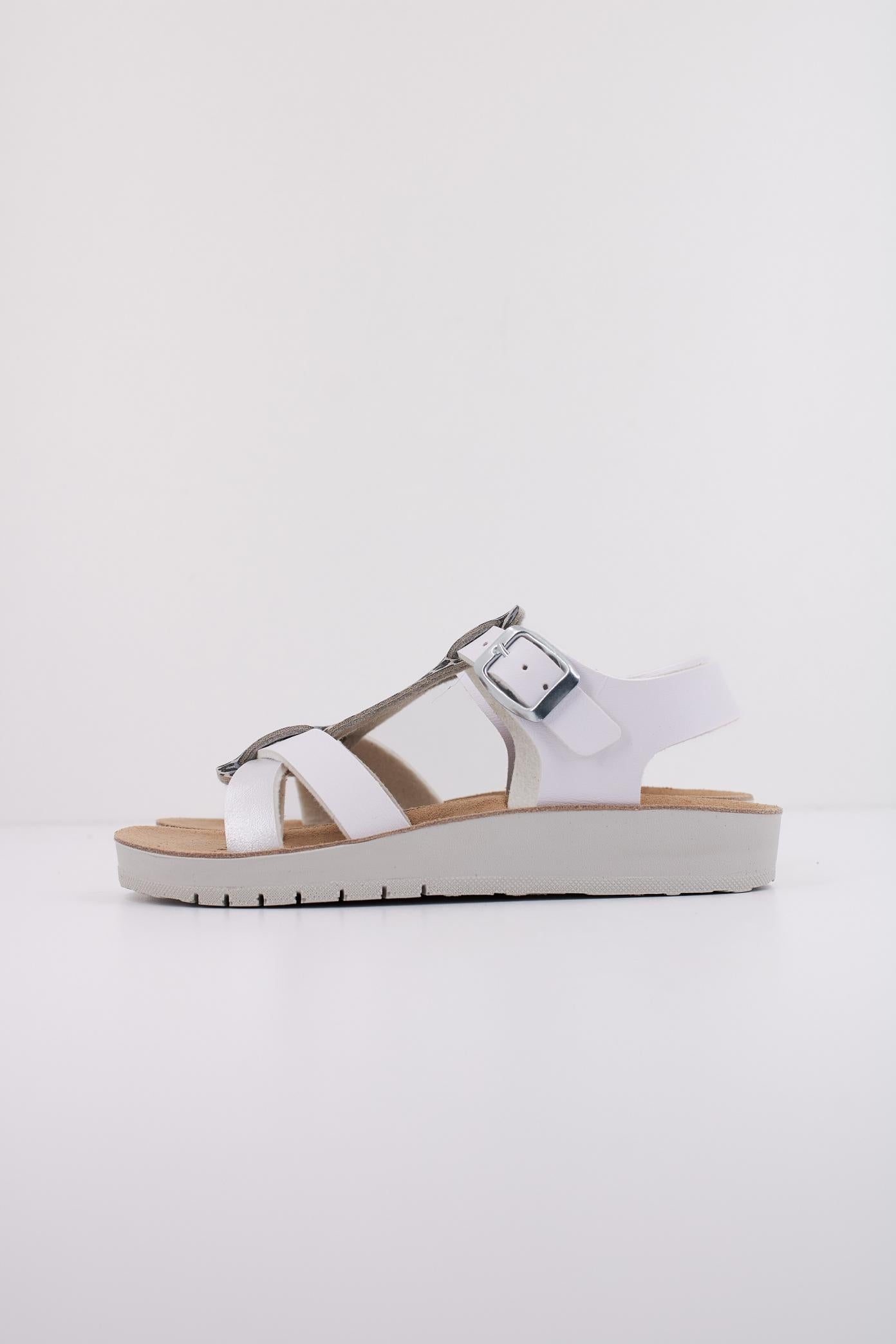 GEOX J SANDAL COSTAREI GI en color BLANCO (1)