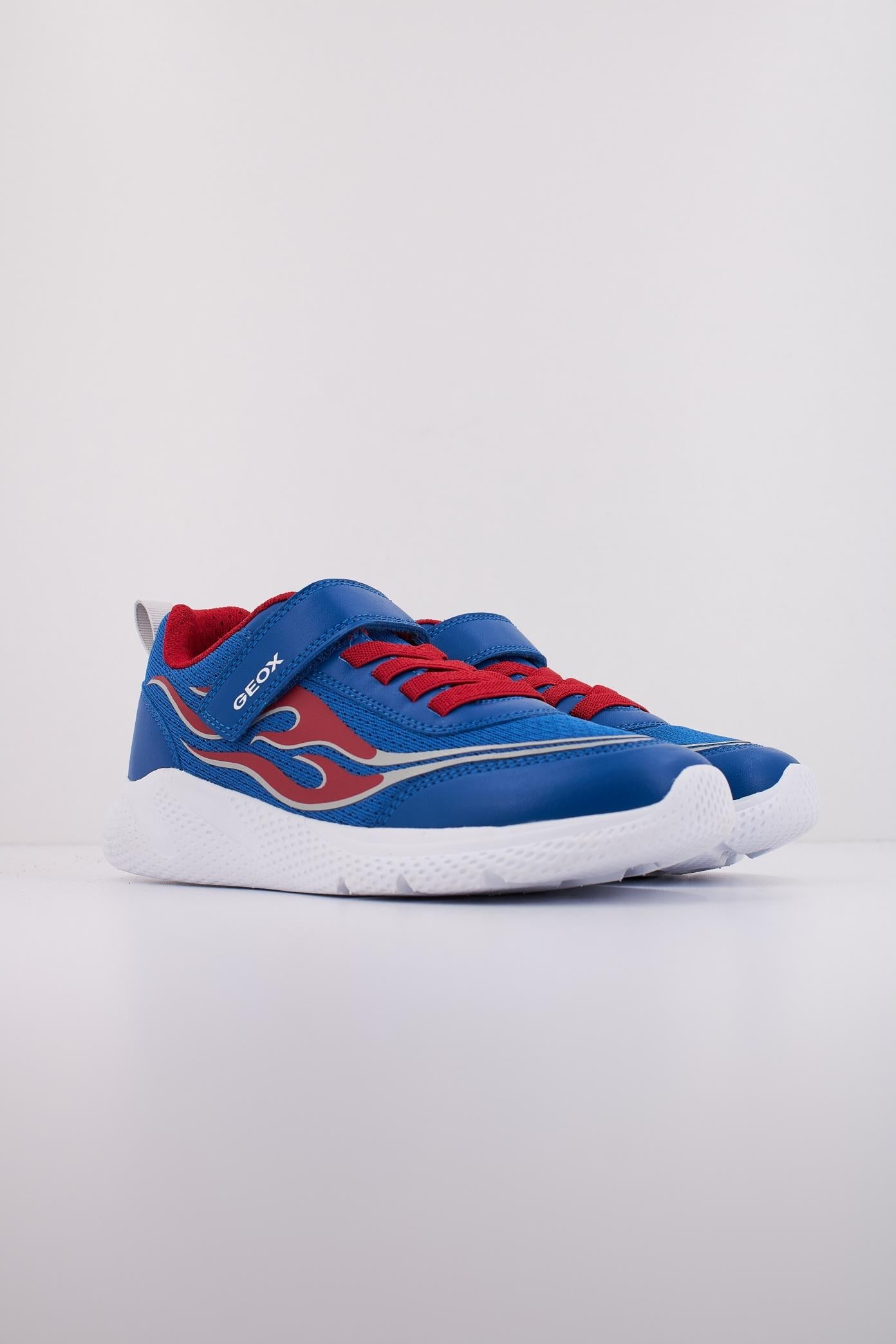 GEOX J SPRINTYE BOY en color AZUL (2)