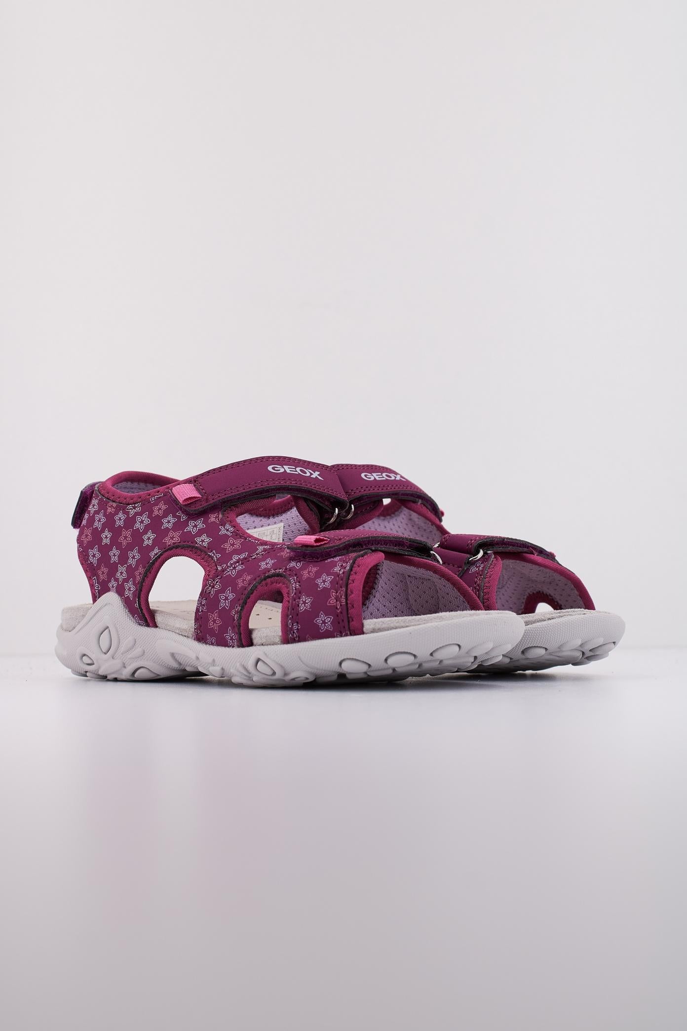 GEOX J SANDAL WHINBERRY G en color BURDEOS (2)