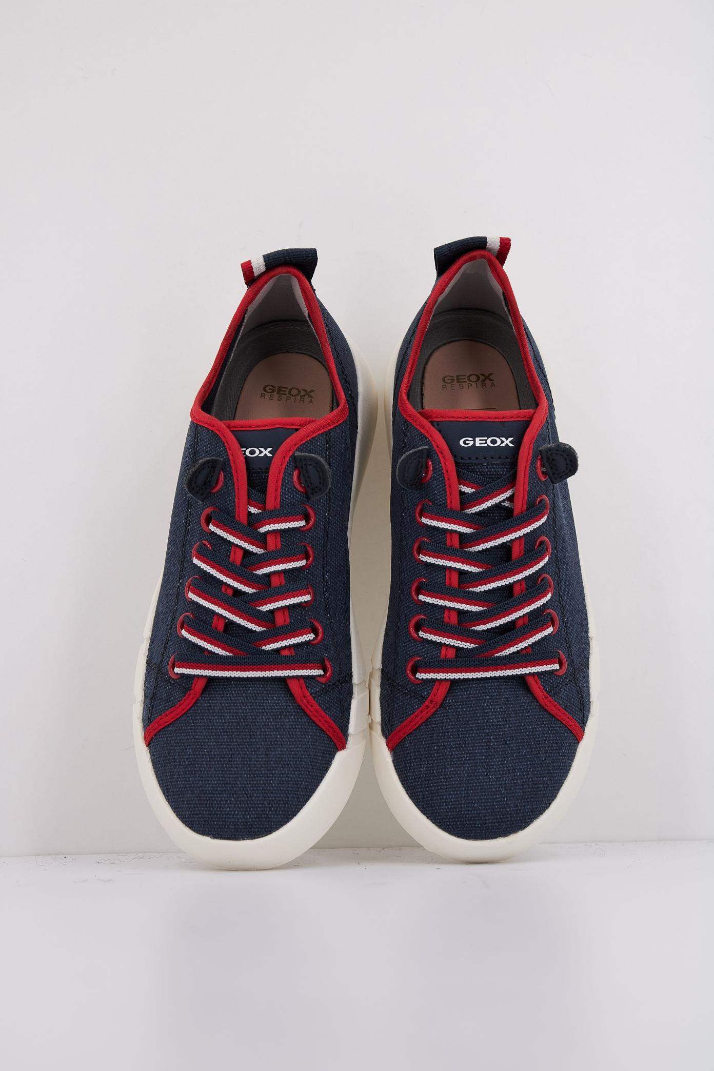 GEOX J HYROO BOY en color AZUL (3)