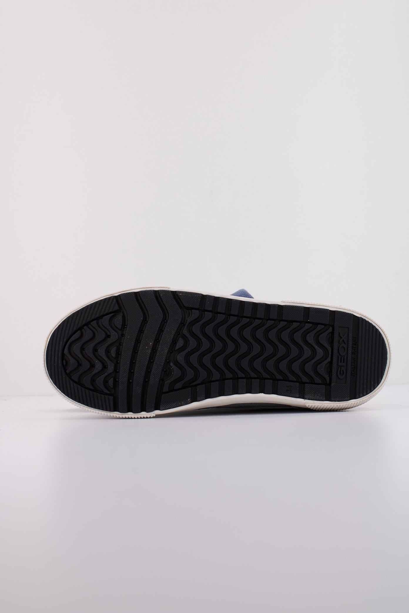 GEOX J ALPHABEET BOY en color AZUL (5)