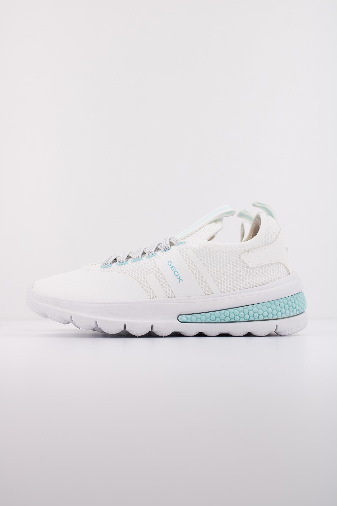 GEOX J ACTIVART GIRL en color BLANCO (1)