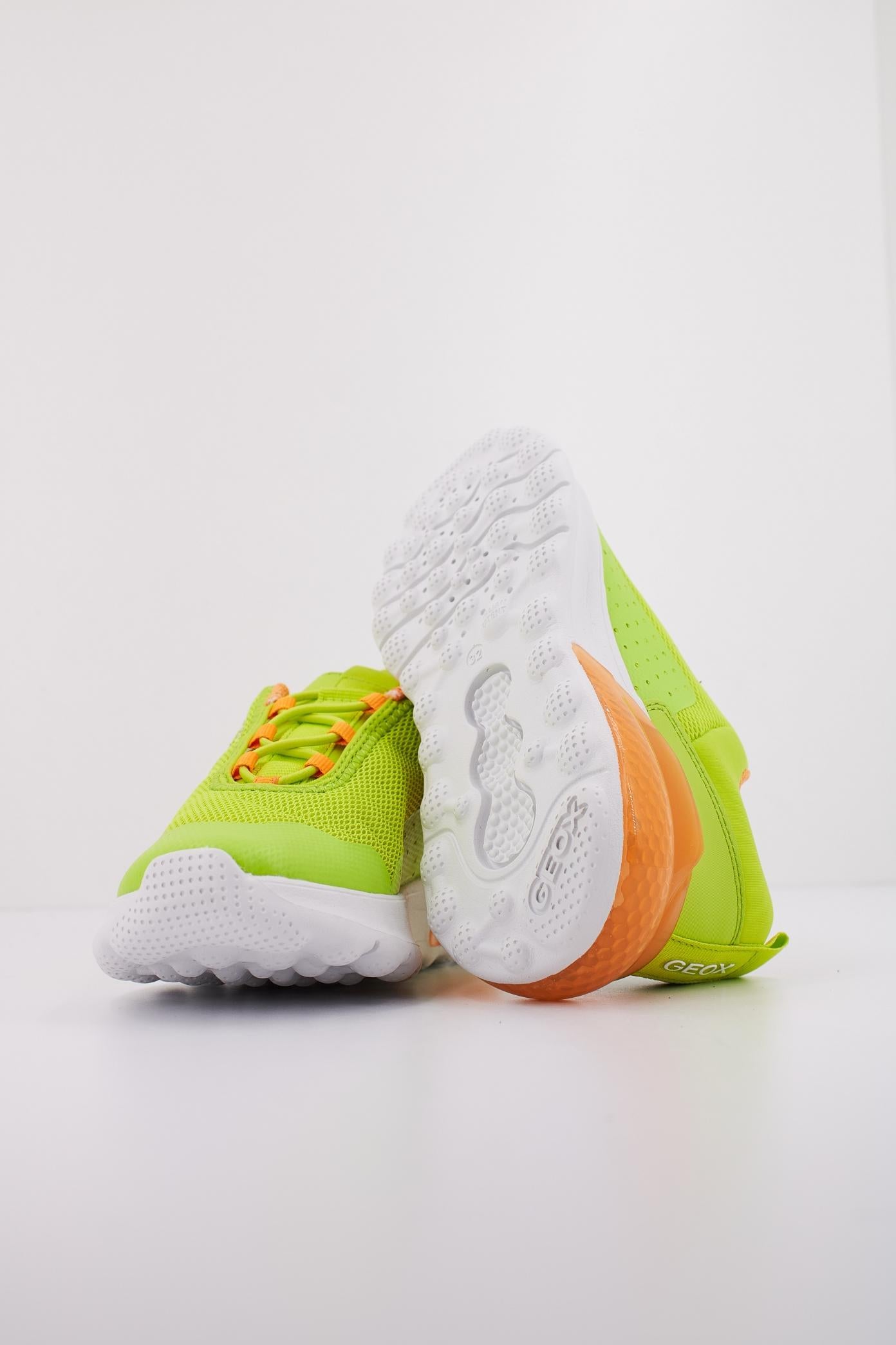 GEOX J ACTIVART ILLUMINUS en color VERDE (5)