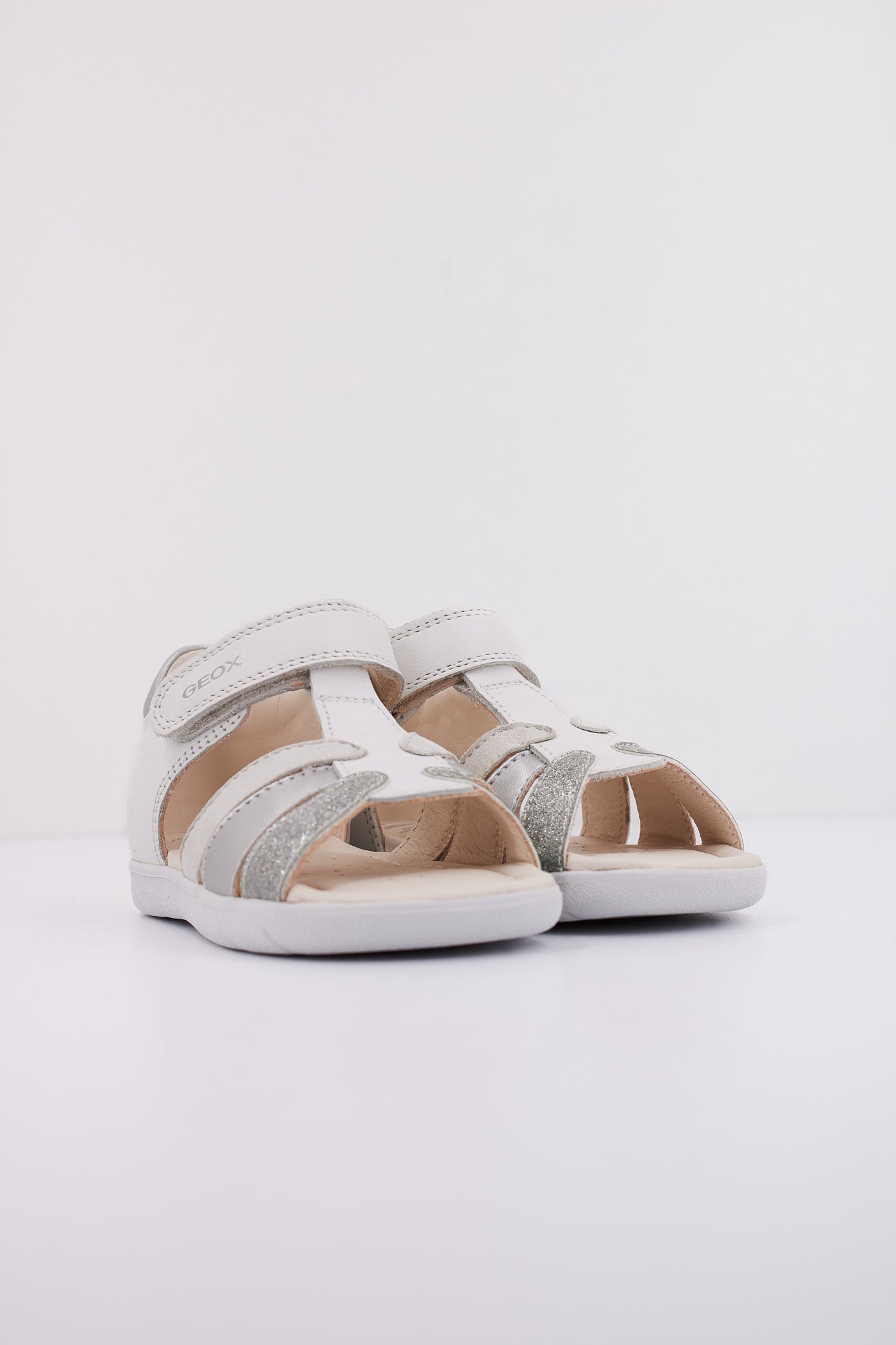 GEOX B SANDAL ALUL GIRL en color BLANCO (2)