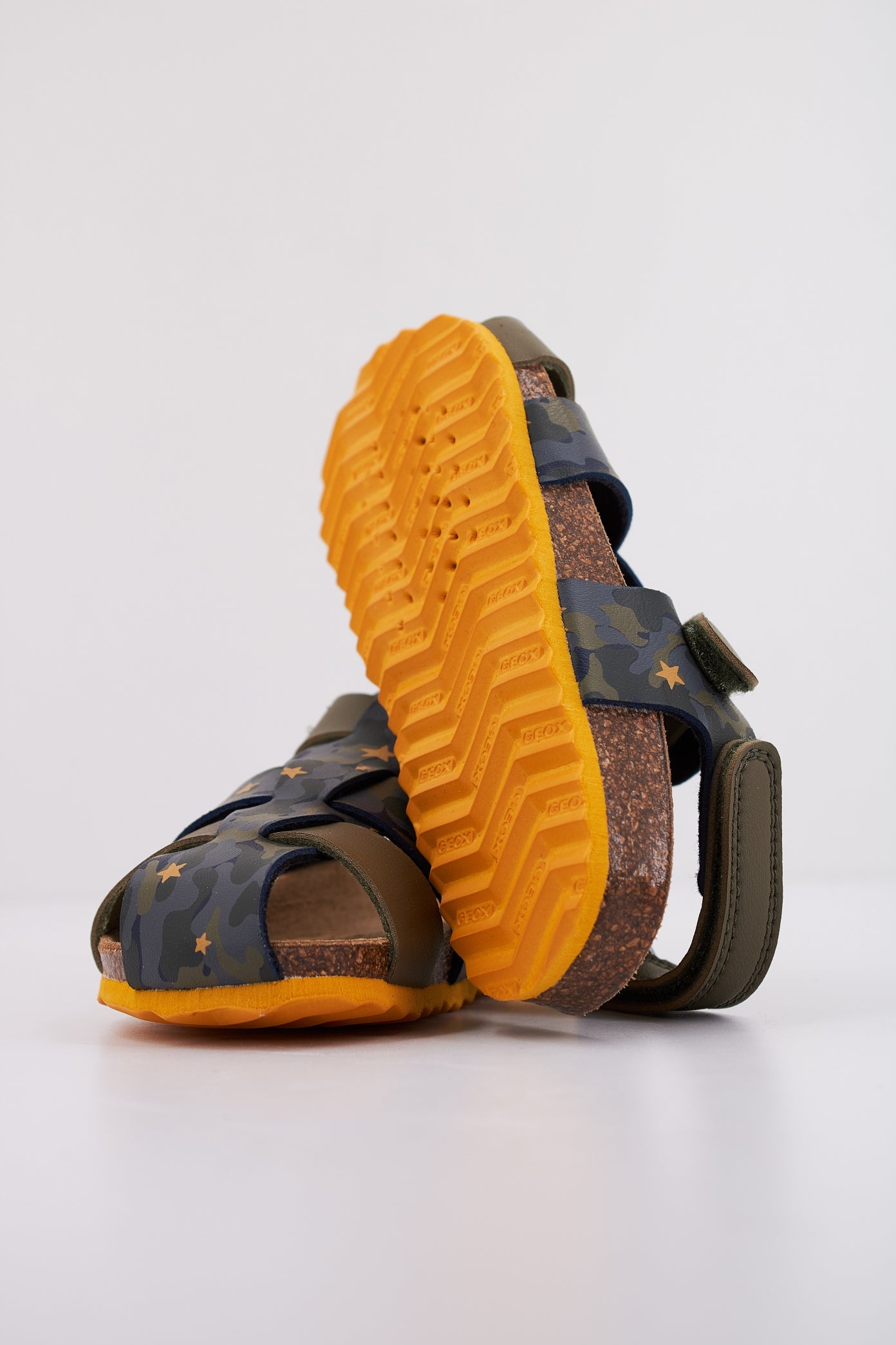 GEOX B SANDAL CHALKI BOY en color VERDE (5)