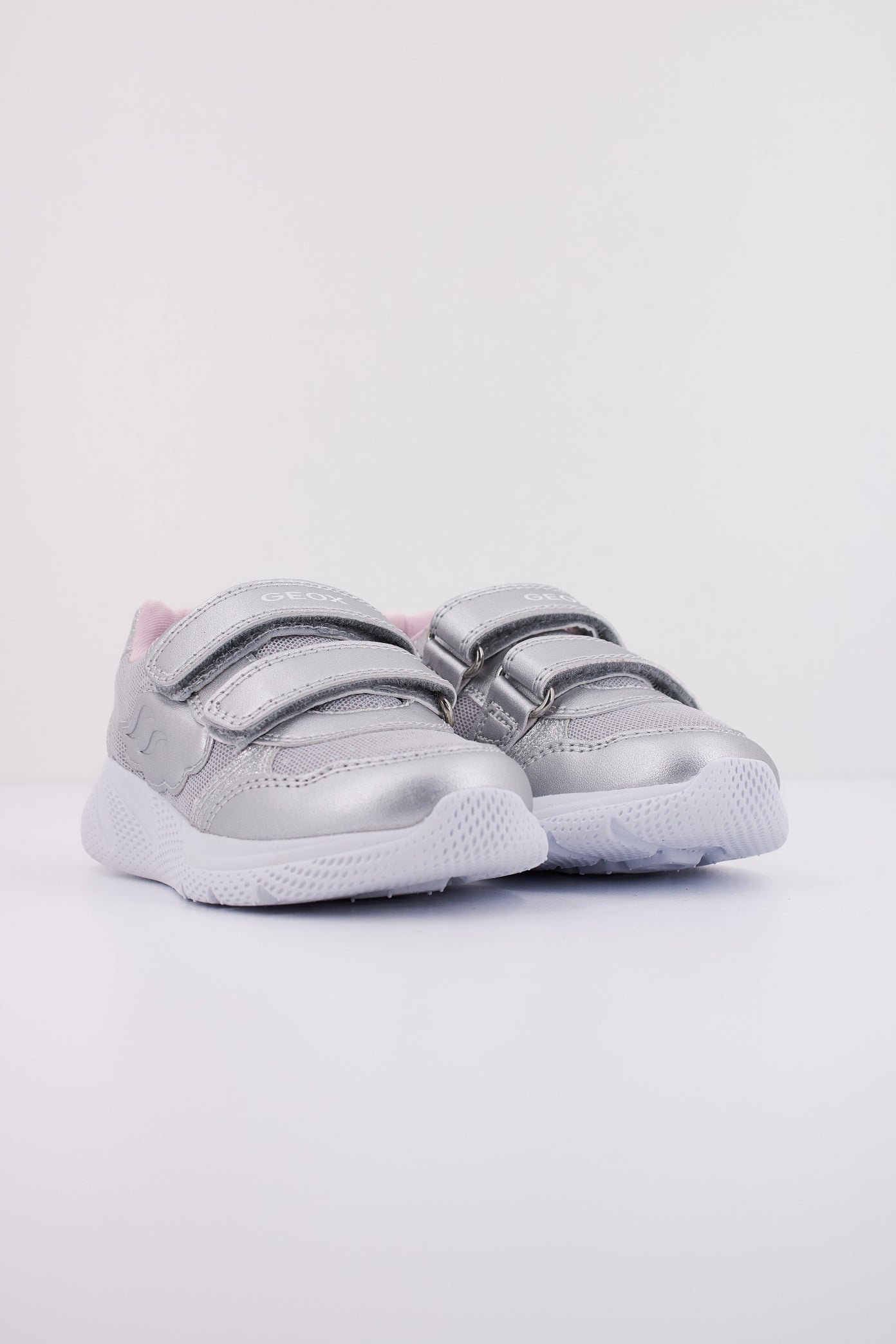GEOX B SPRINTYE GIRL en color PLATA (2)