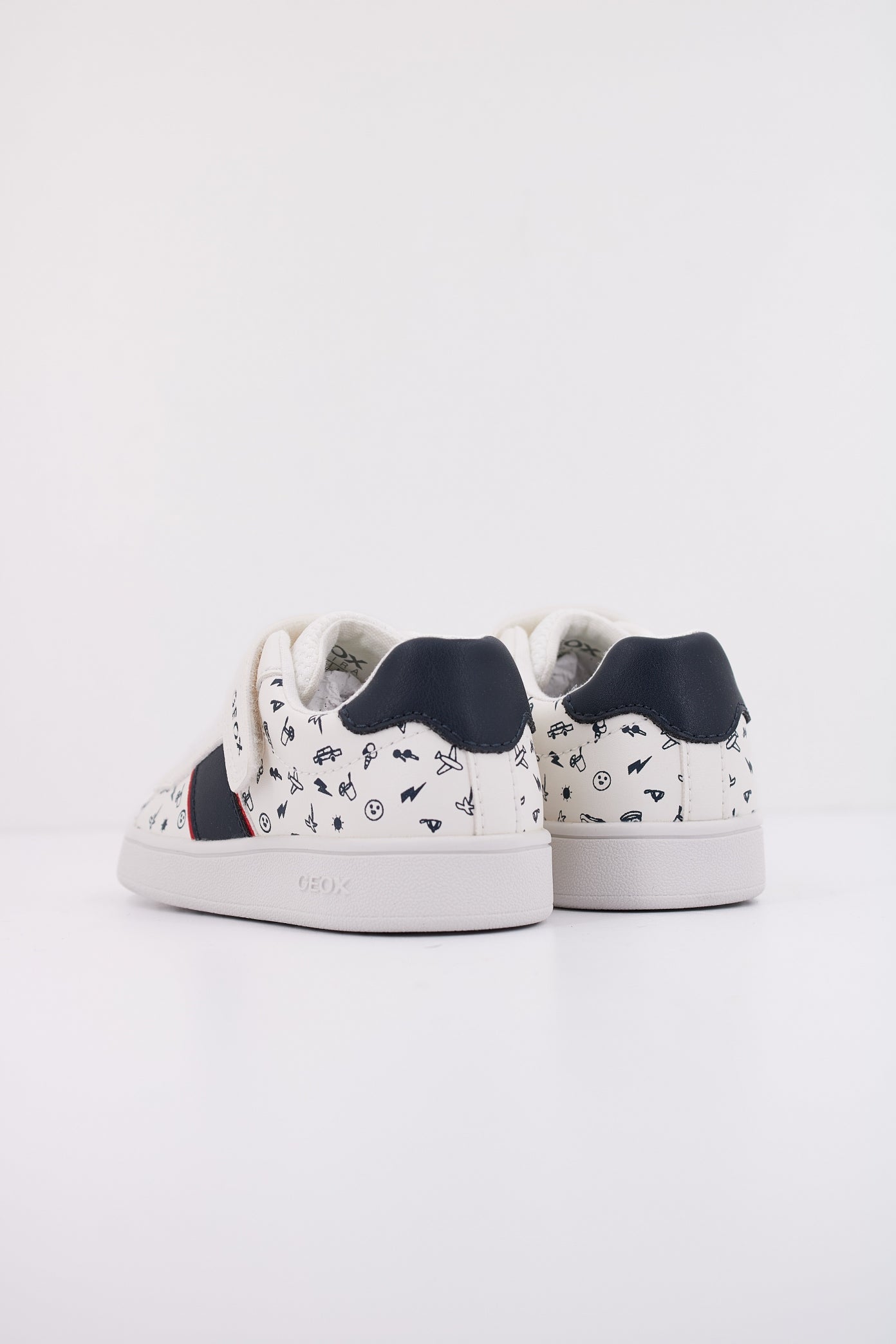 GEOX B ECLYPER BOY en color BLANCO (4)