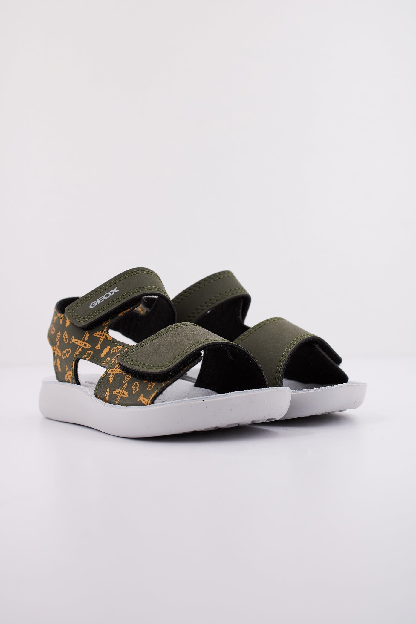 GEOX B SANDAL LIGHTFLOPPY en color VERDE (2)