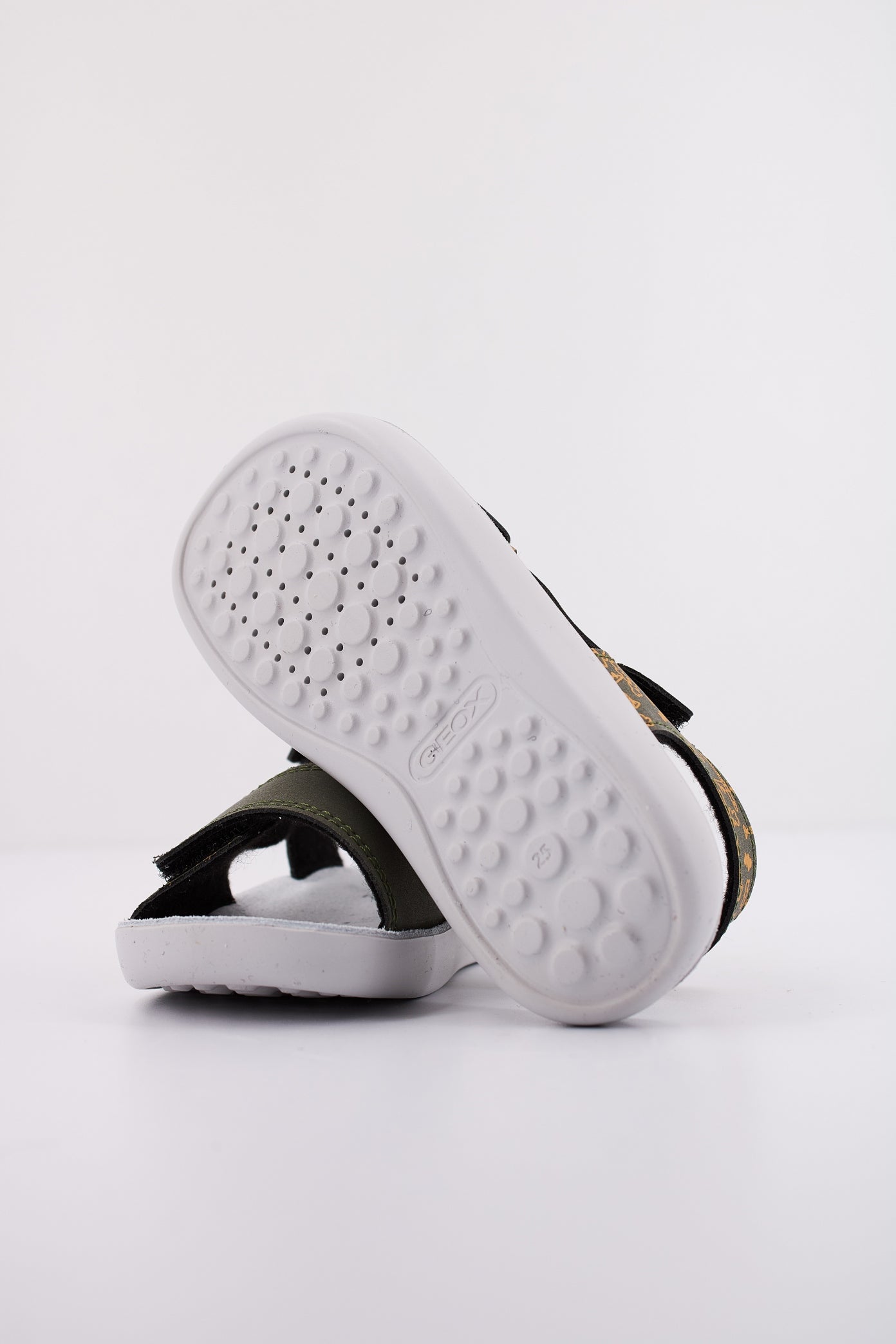 GEOX B SANDAL LIGHTFLOPPY en color VERDE (5)