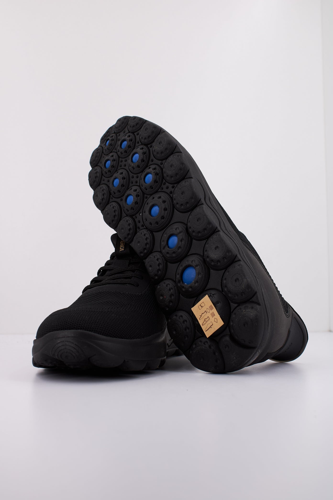 GEOX U SPHERICA PLUS en color NEGRO (5)