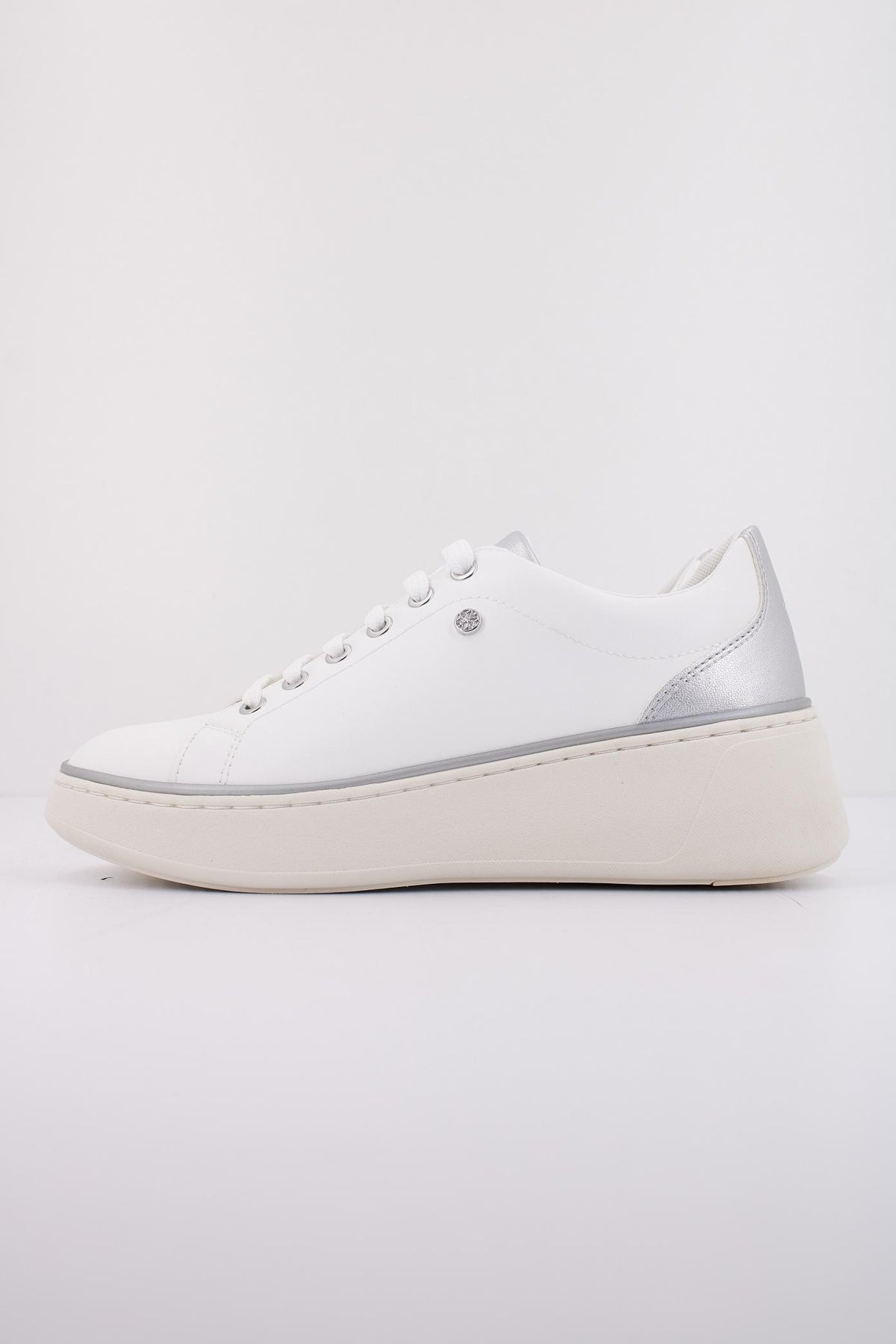 GEOX DYHA AJ en color BLANCO (1)
