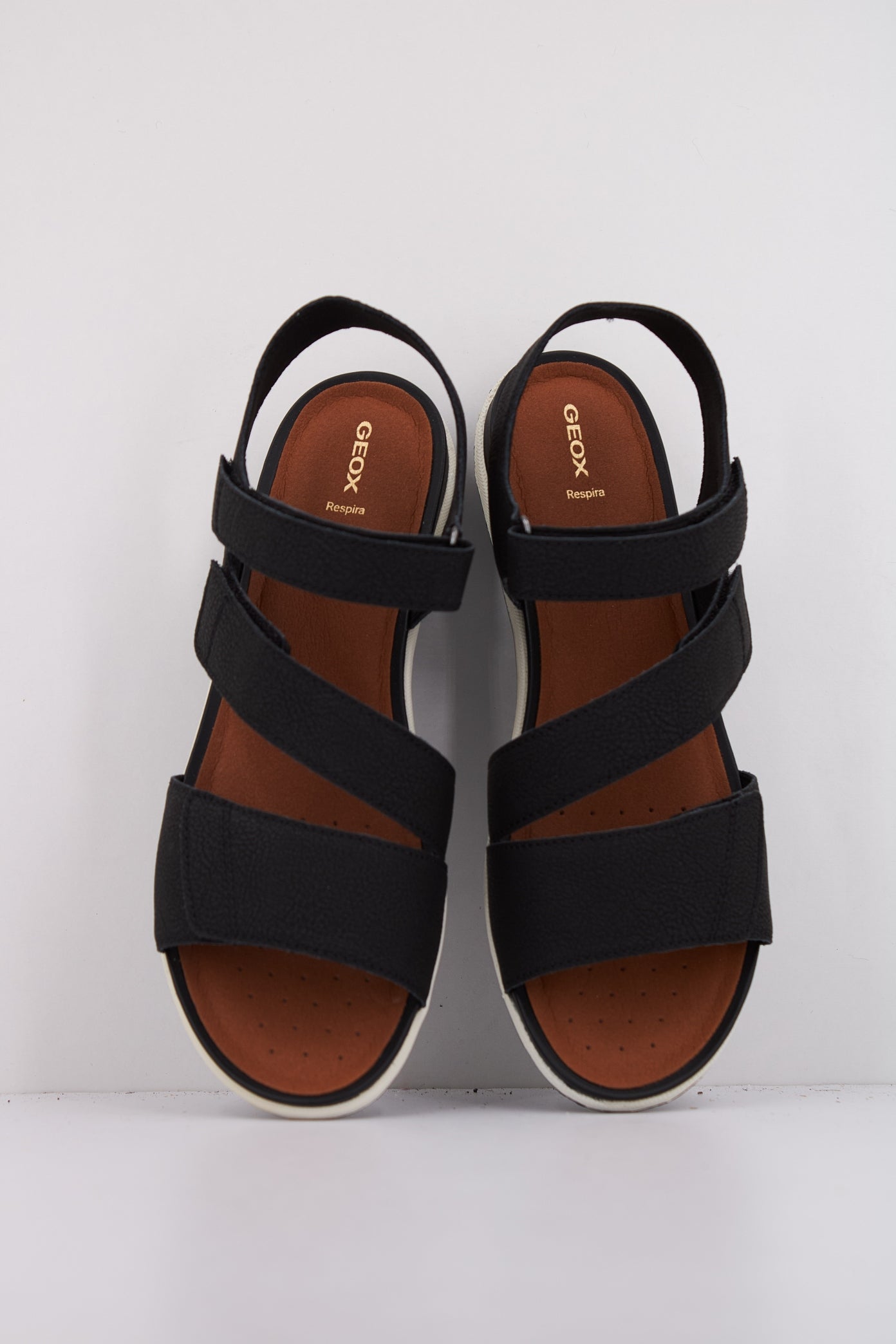GEOX D SANDAL VEGA en color NEGRO (3)