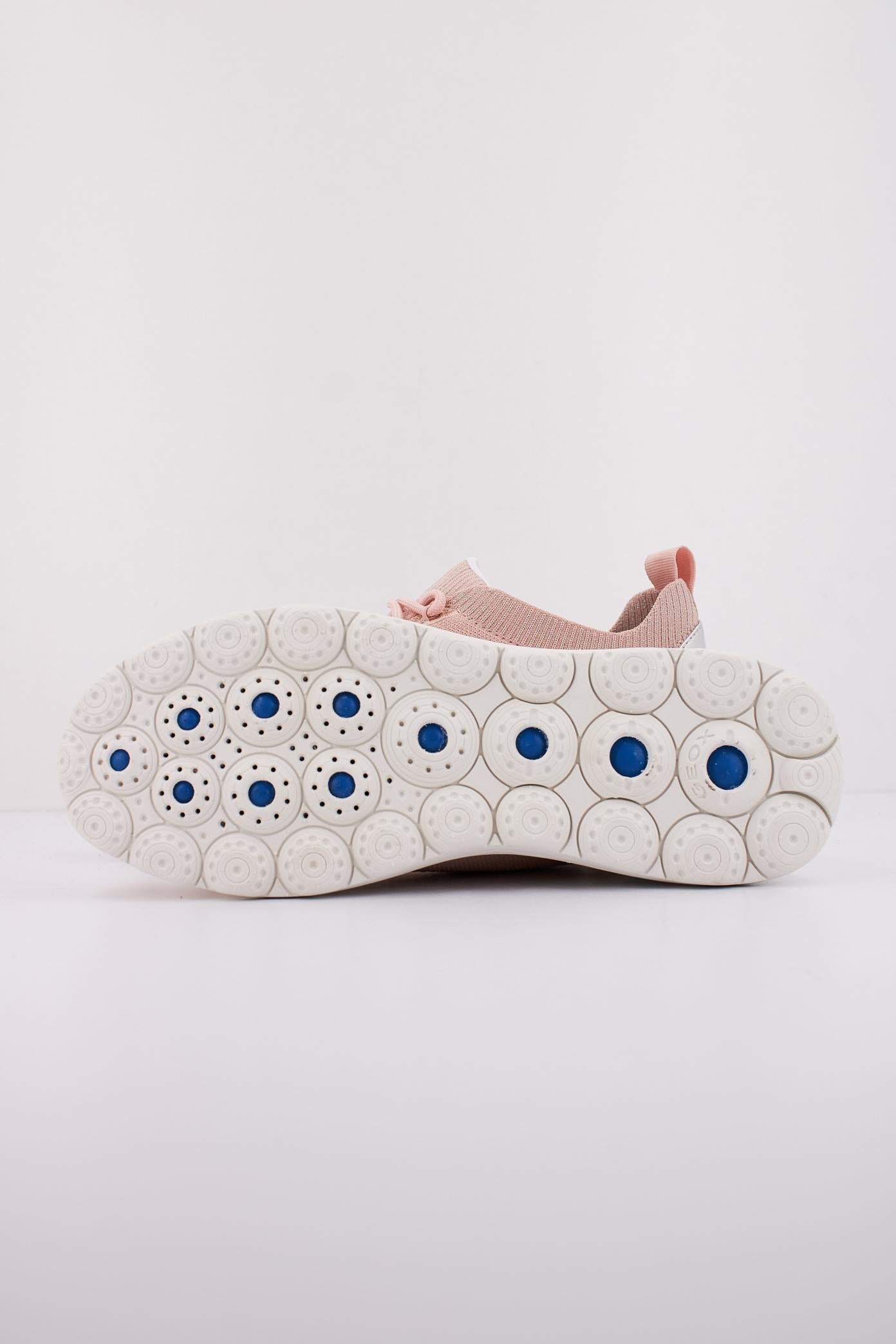 GEOX TBN D SPHERICA en color ROSA (5)
