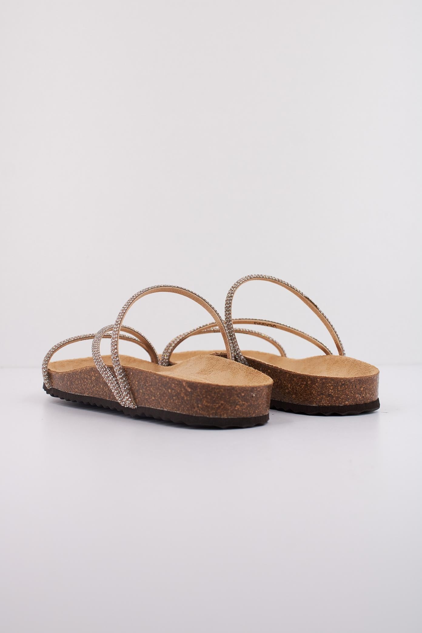 GEOX D BRIONIA R en color ORO (4)