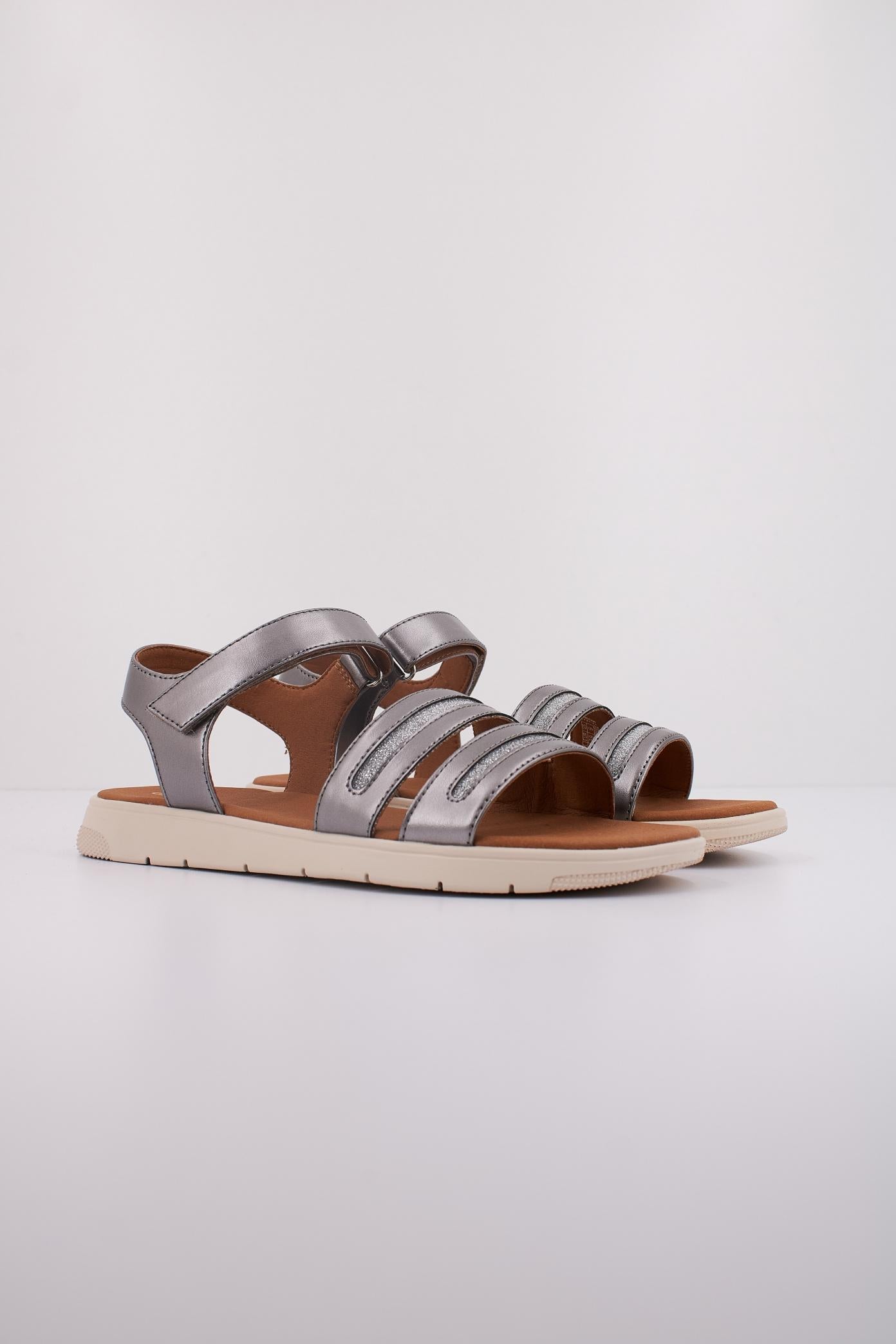 GEOX D DANDRA en color GRIS (2)