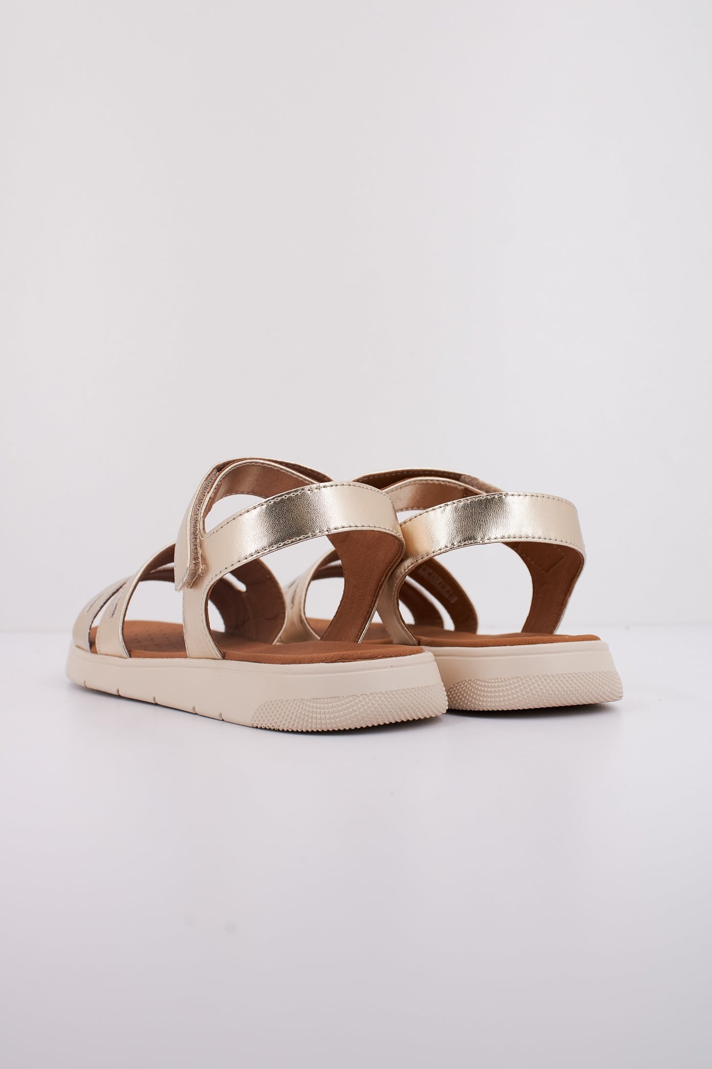 GEOX D DANDRA en color ORO (4)