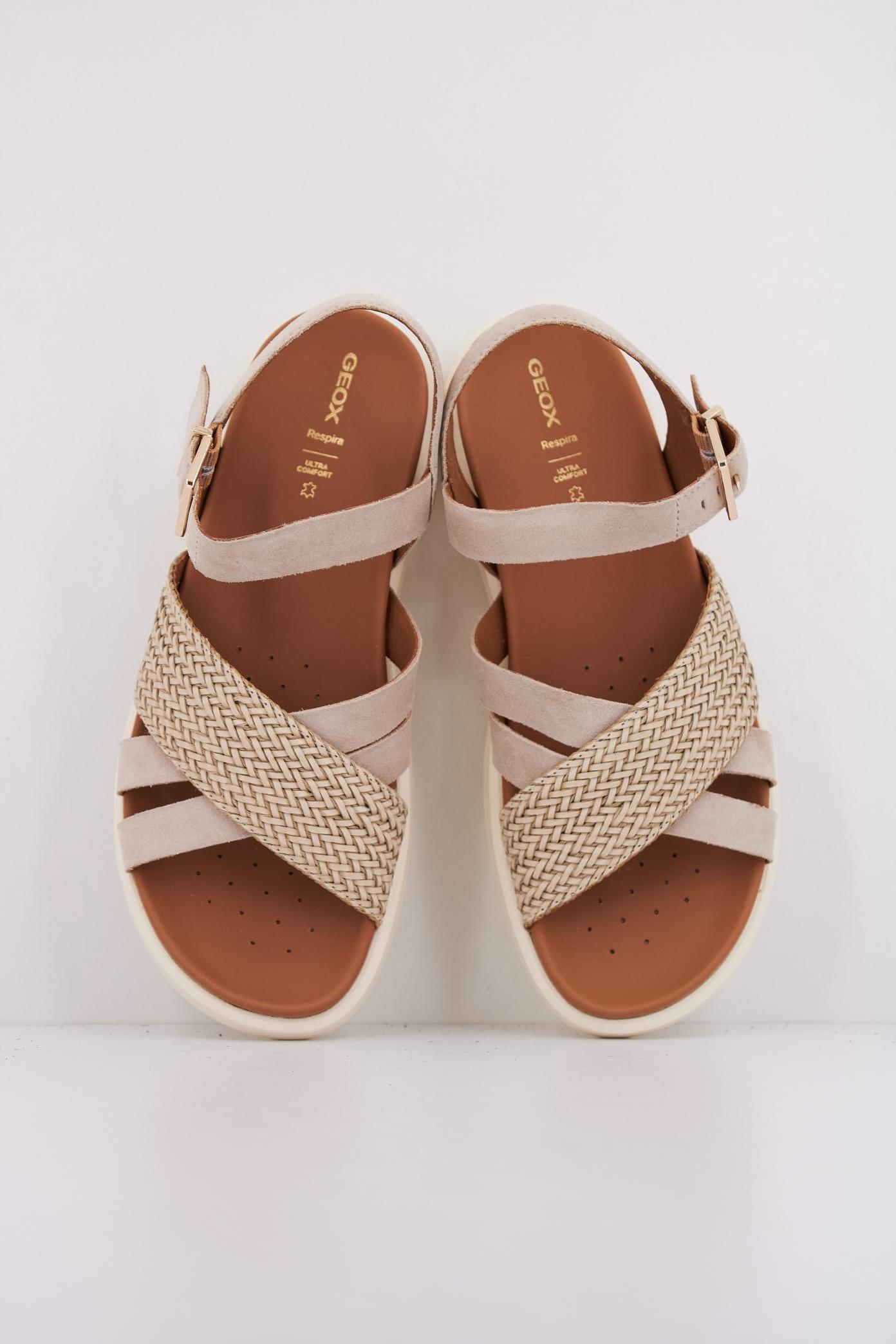 GEOX D XAND S en color MARRON CLARO (3)