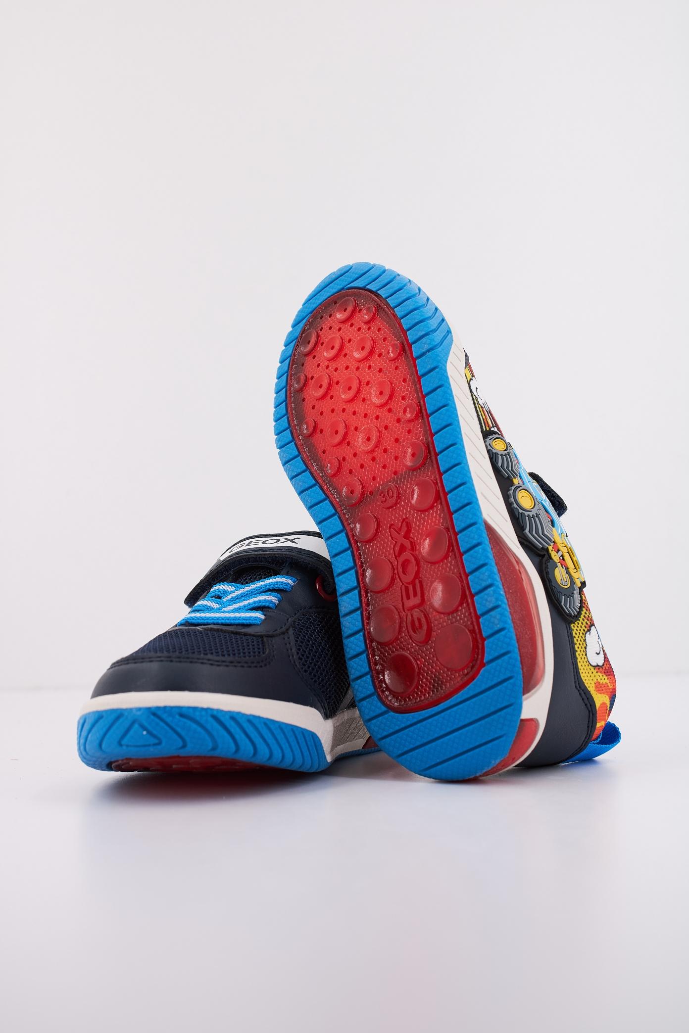 GEOX J INEK BOY en color AZUL (5)