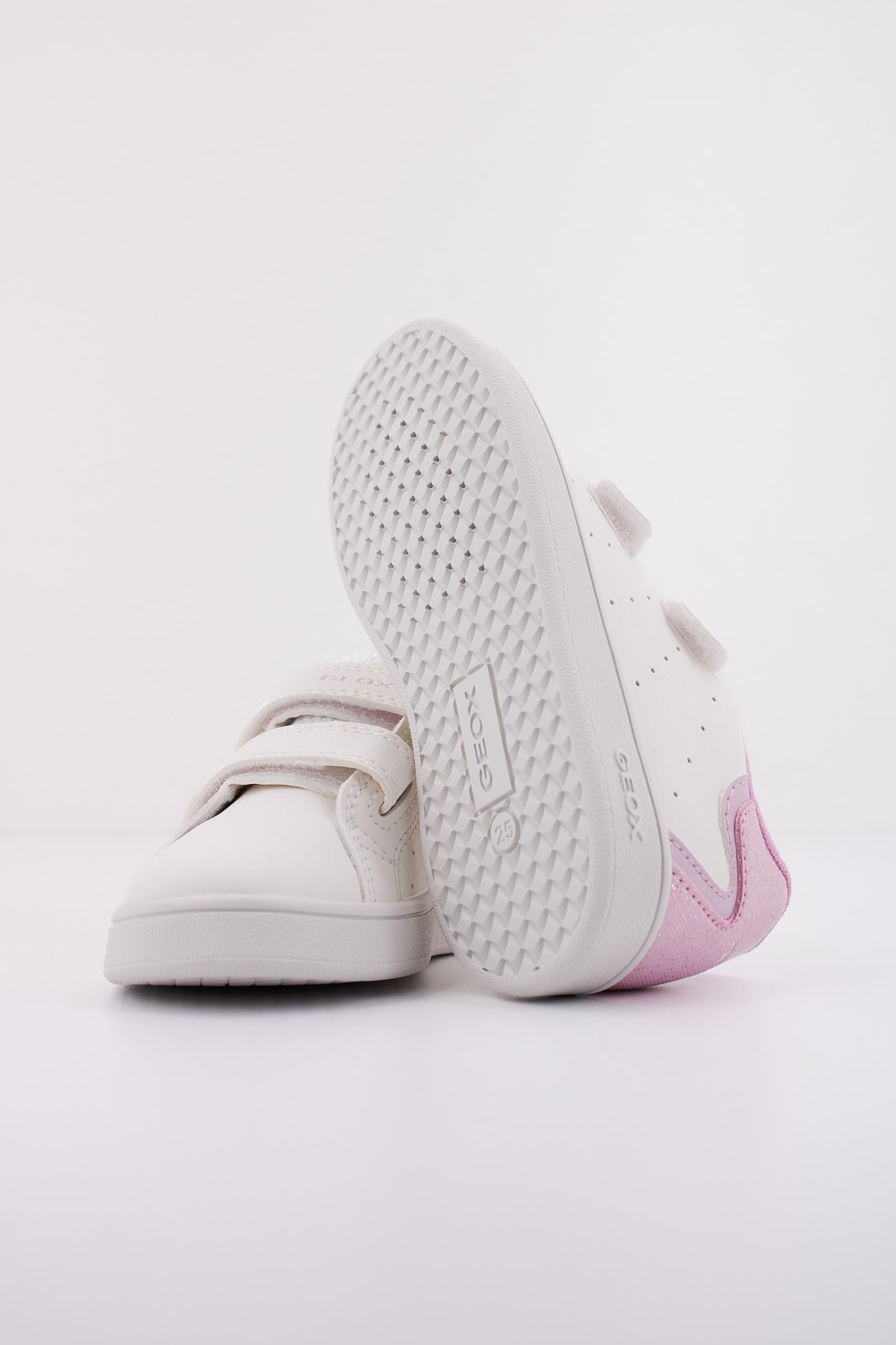 GEOX B ECLYPER GIRL en color BLANCO (5)