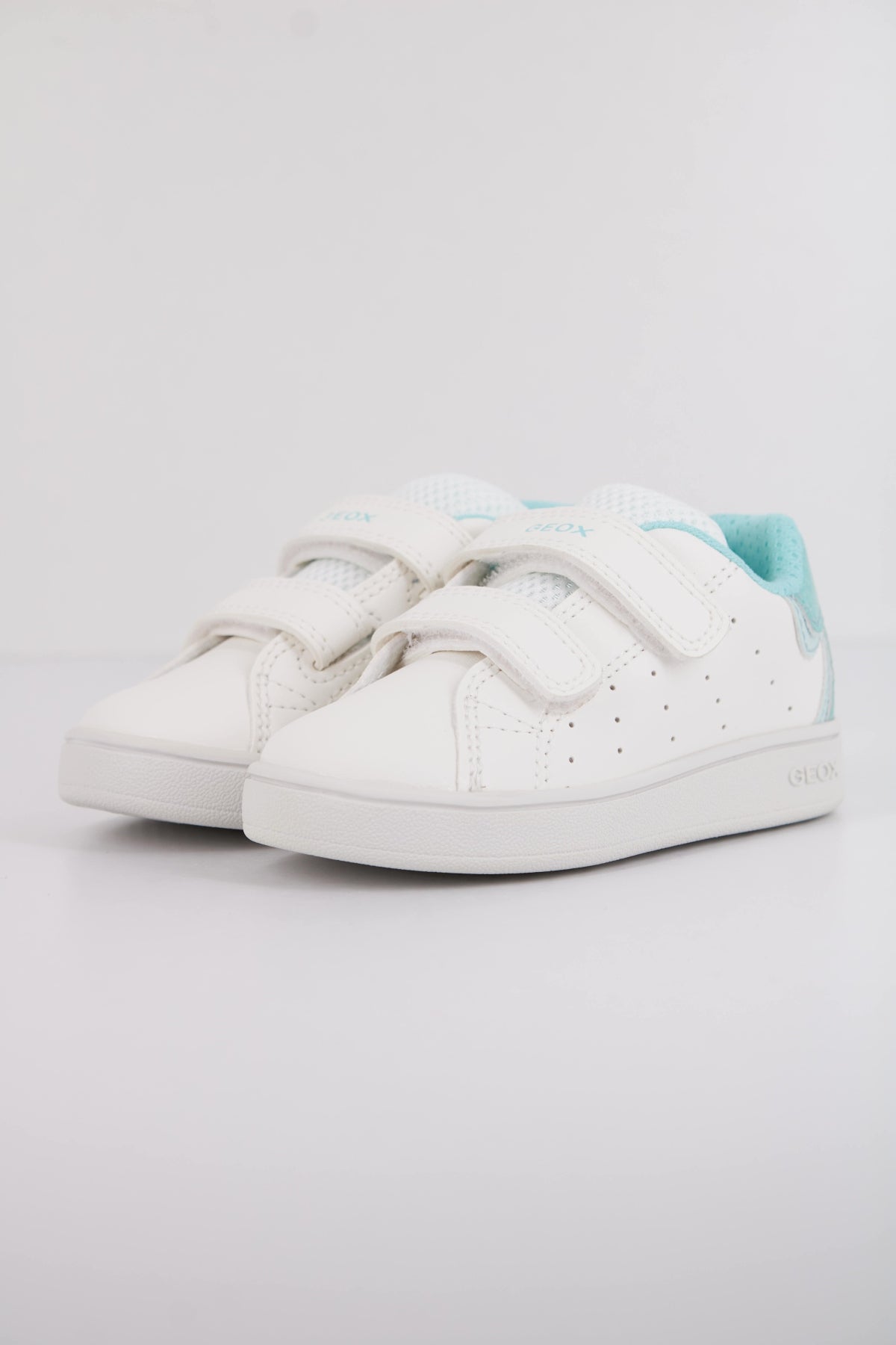 GEOX B ECLYPER GIRL en color BLANCO (2)