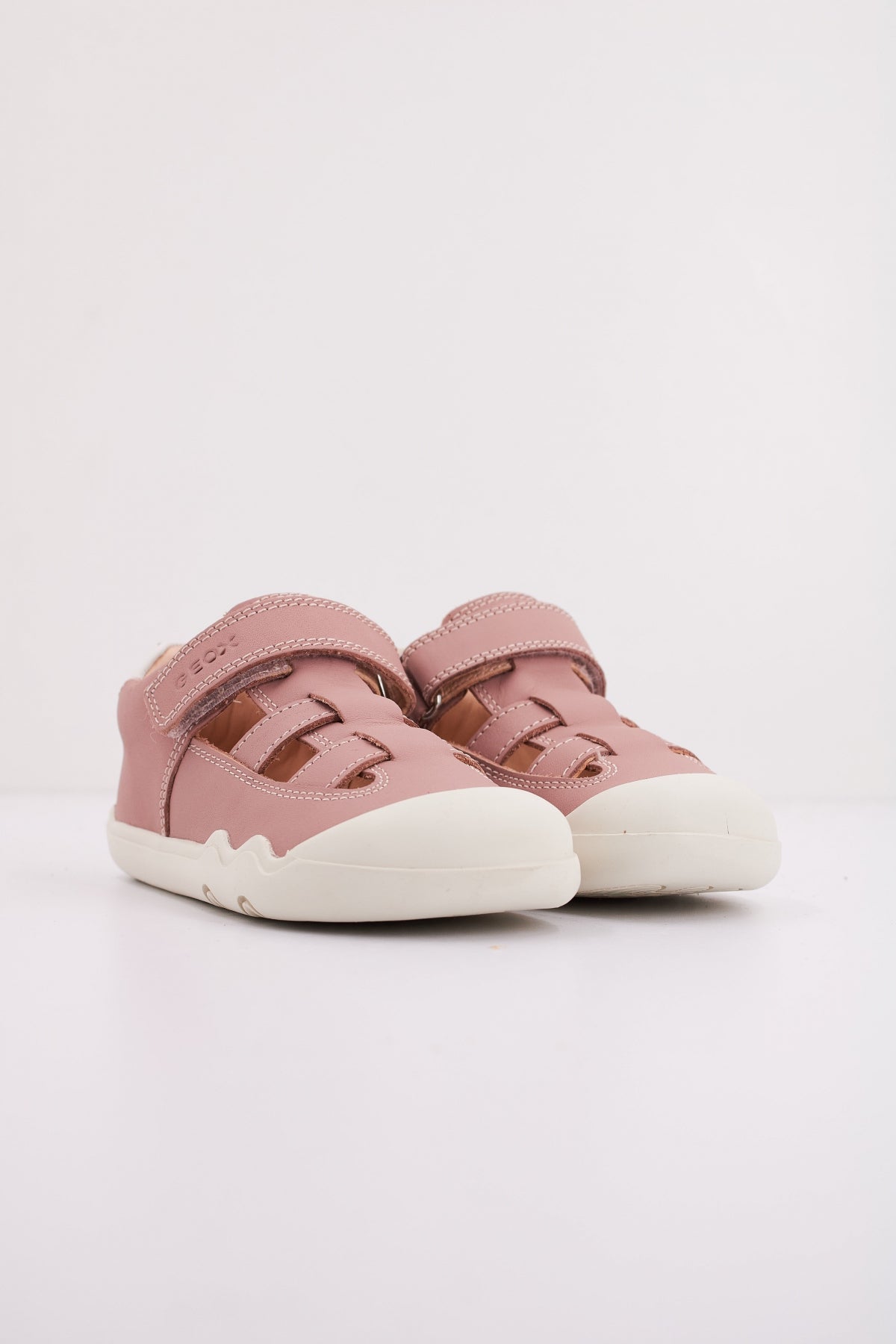 GEOX BA en color ROSA (2)
