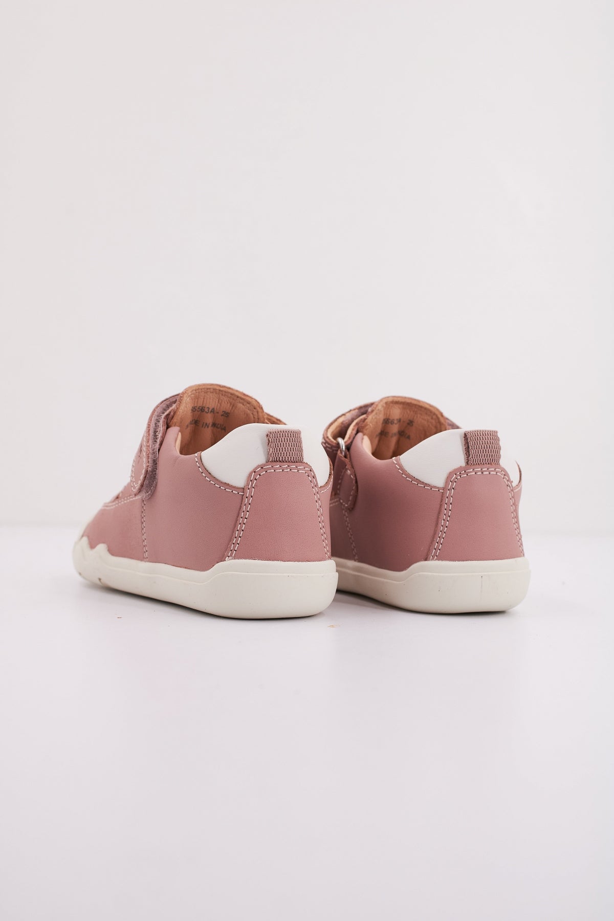 GEOX BA en color ROSA (4)