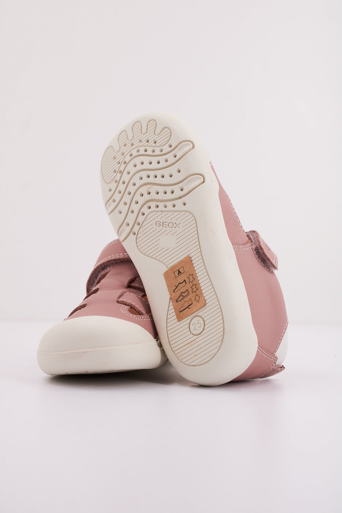 GEOX BA en color ROSA (5)