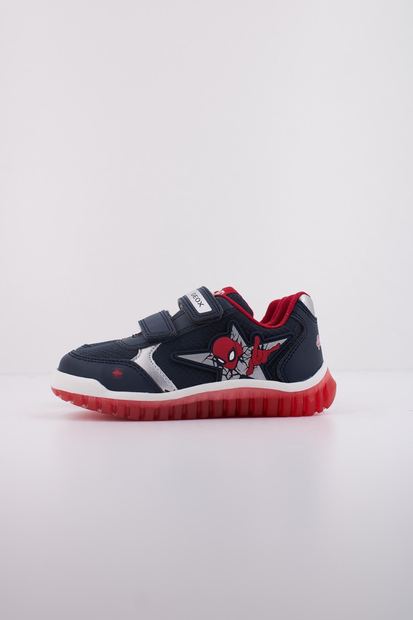GEOX B LIGHTYLOO BOY en color AZUL (1)