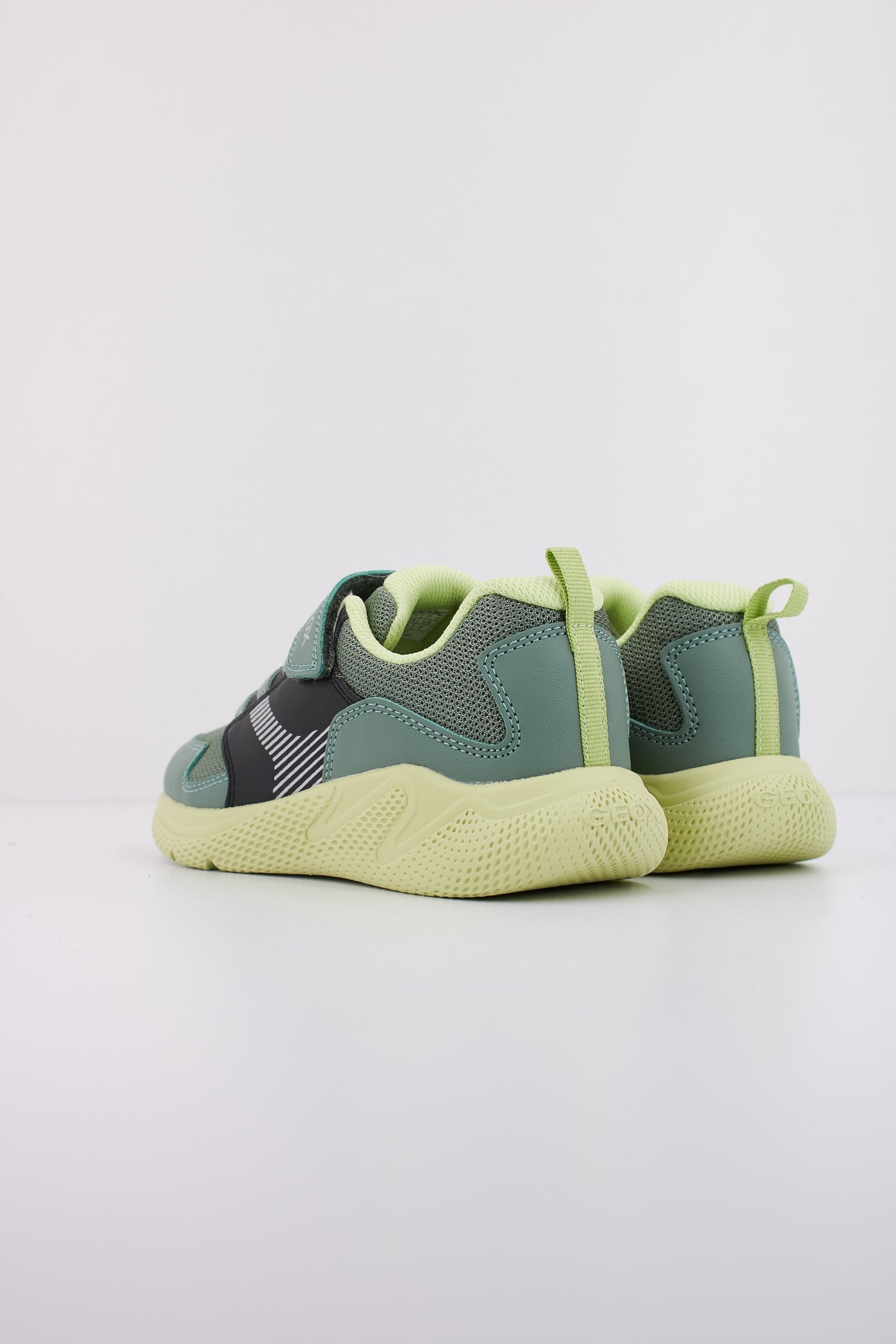 GEOX J SPRINTYE BOY en color VERDE (4)