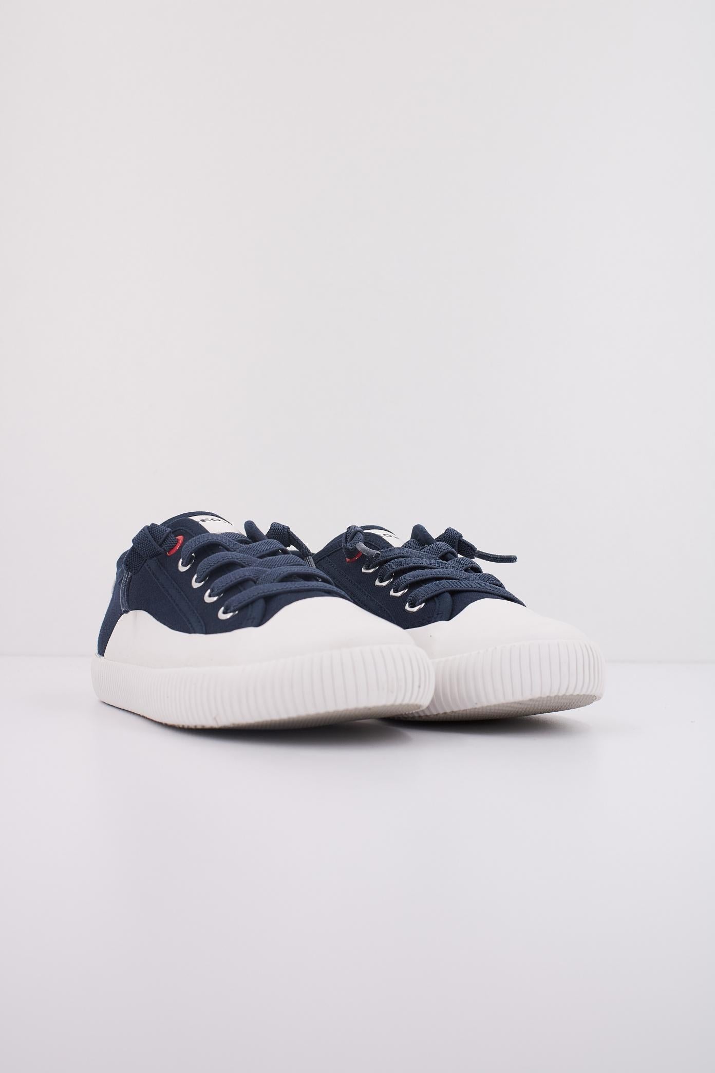GEOX J TIPPESTE BOY en color AZUL (2)