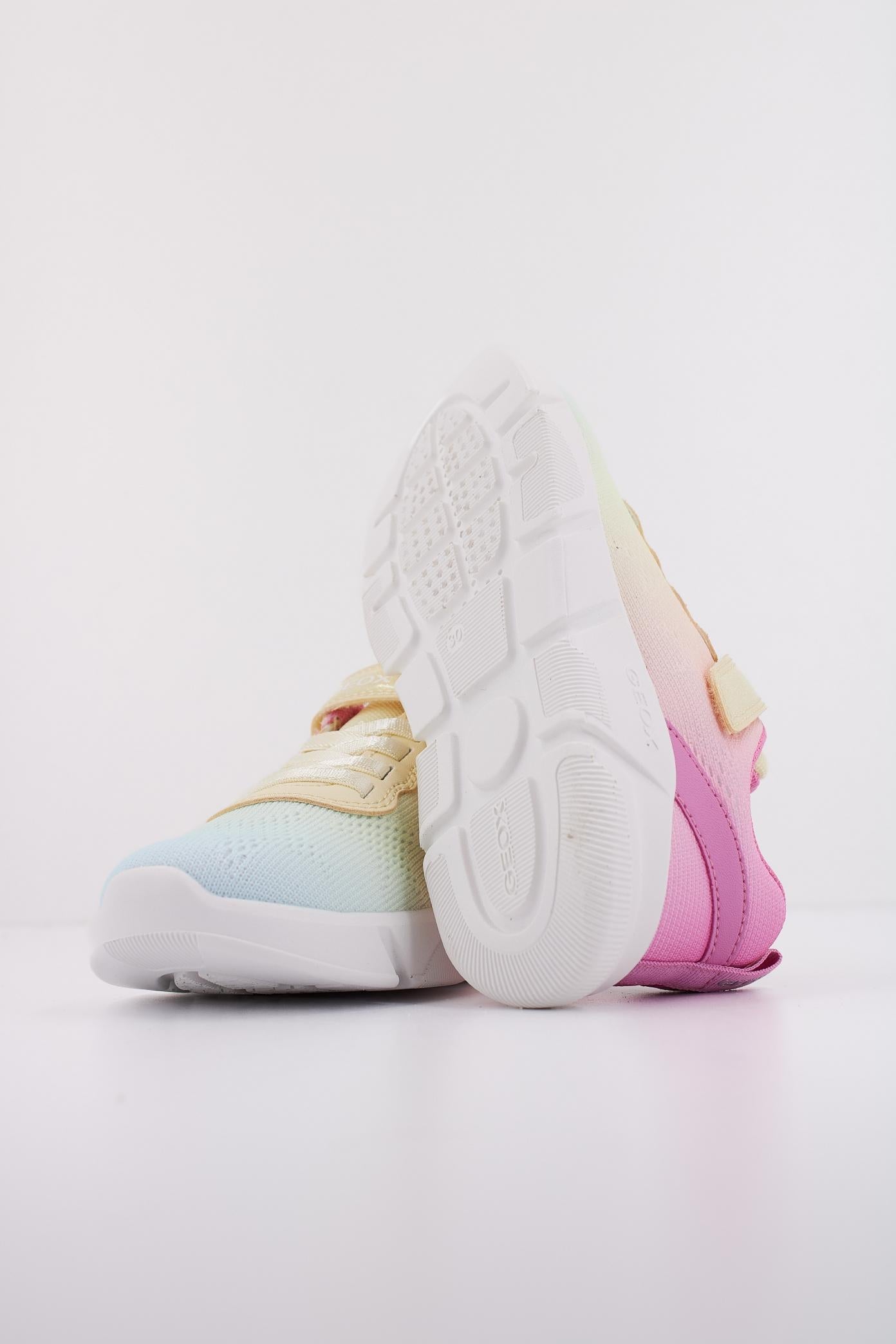 GEOX J ARIL GIRL en color MULTICOLOR (5)
