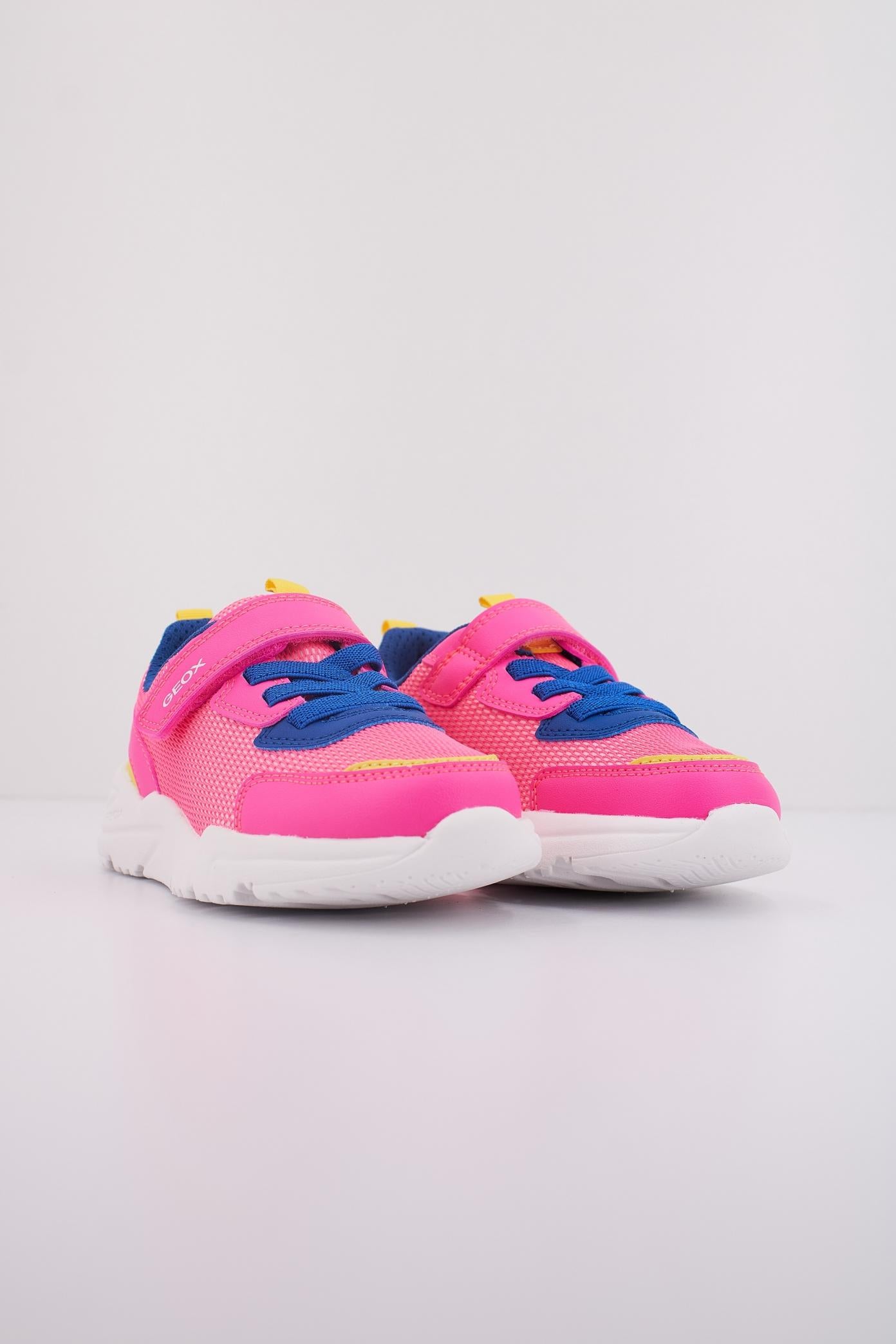 GEOX J LOFTUS GIRL en color ROSA (2)