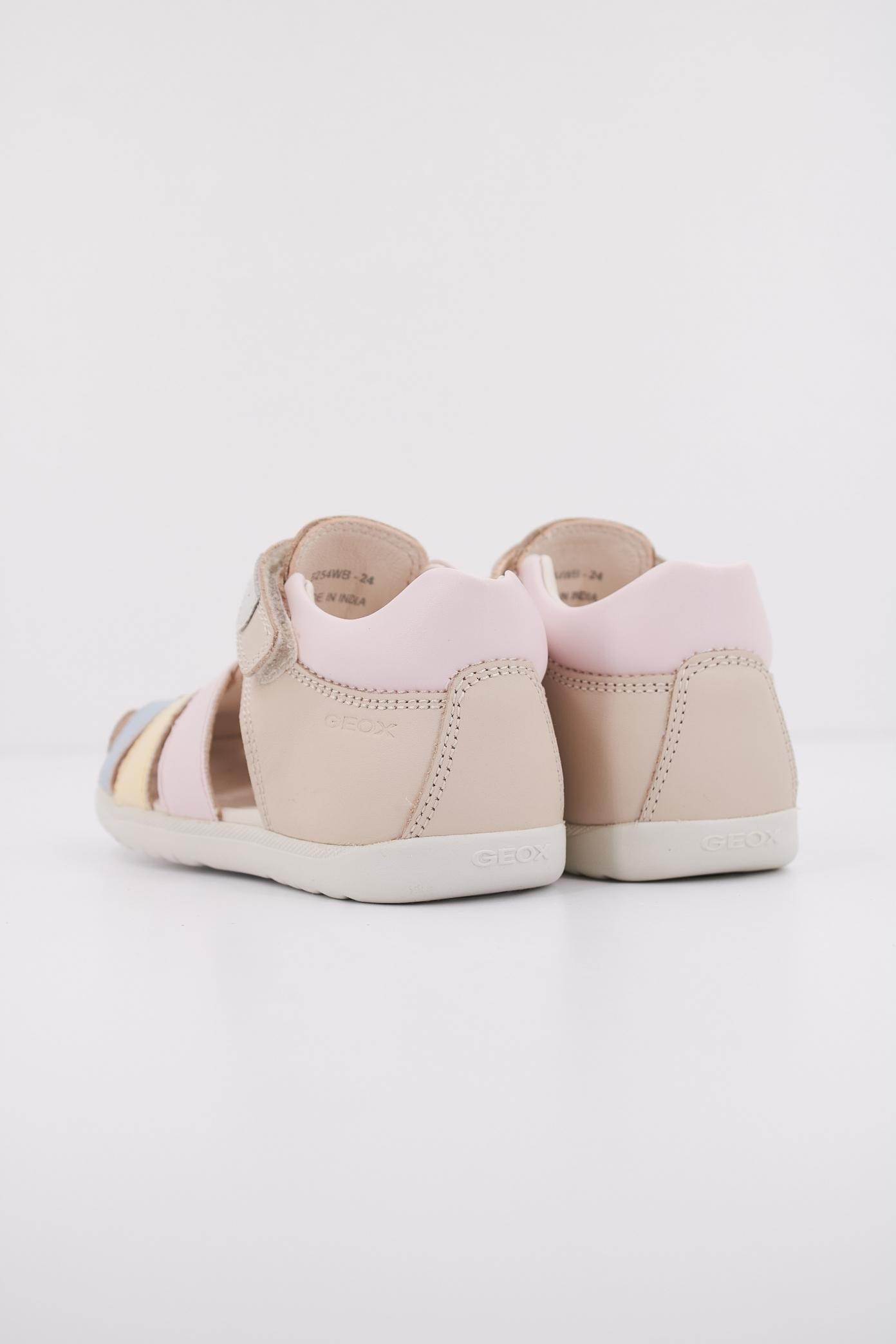 GEOX B SANDAL MACCHIA GIRL en color BEIS (4)