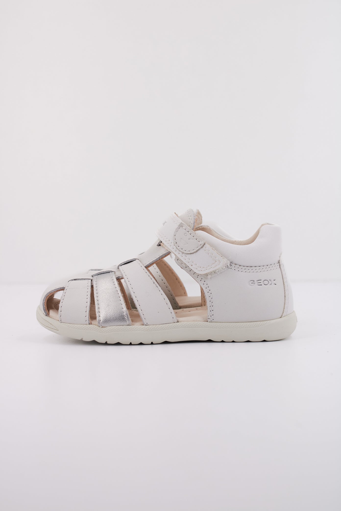GEOX B SANDAL MACCHIA GIR en color BLANCO (1)
