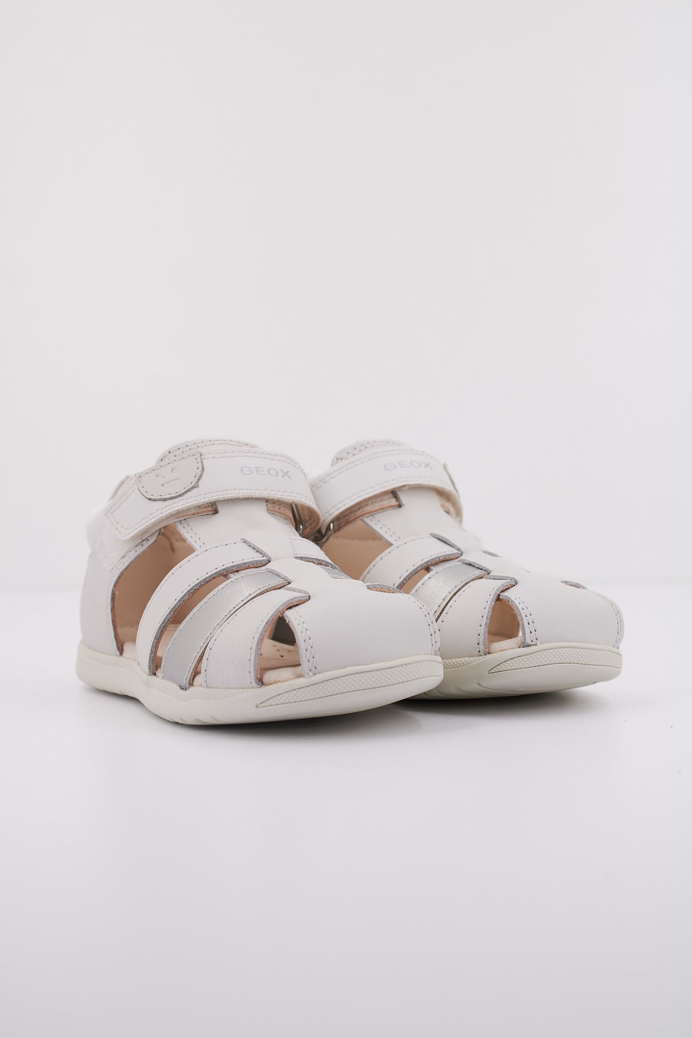 GEOX B SANDAL MACCHIA GIR en color BLANCO (2)
