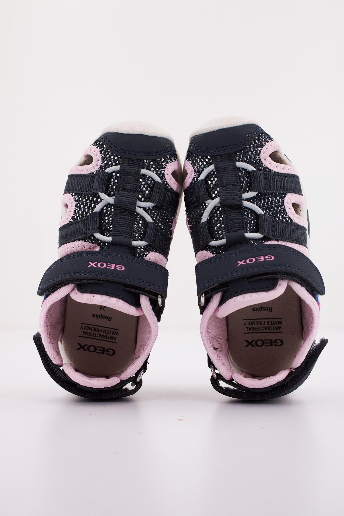 GEOX B SANDAL MULTY GIRL en color AZUL (3)