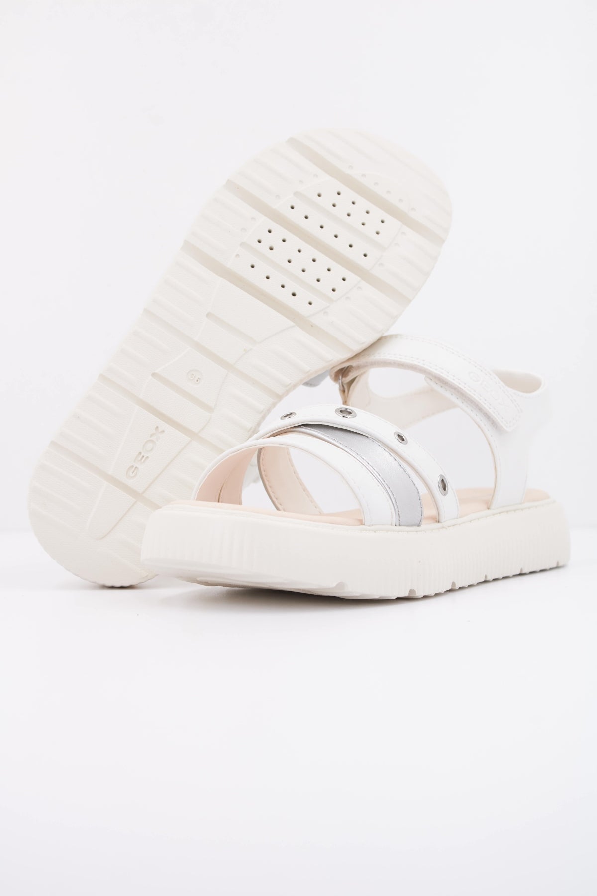GEOX J SANDAL KODETTE GIR en color BLANCO (5)
