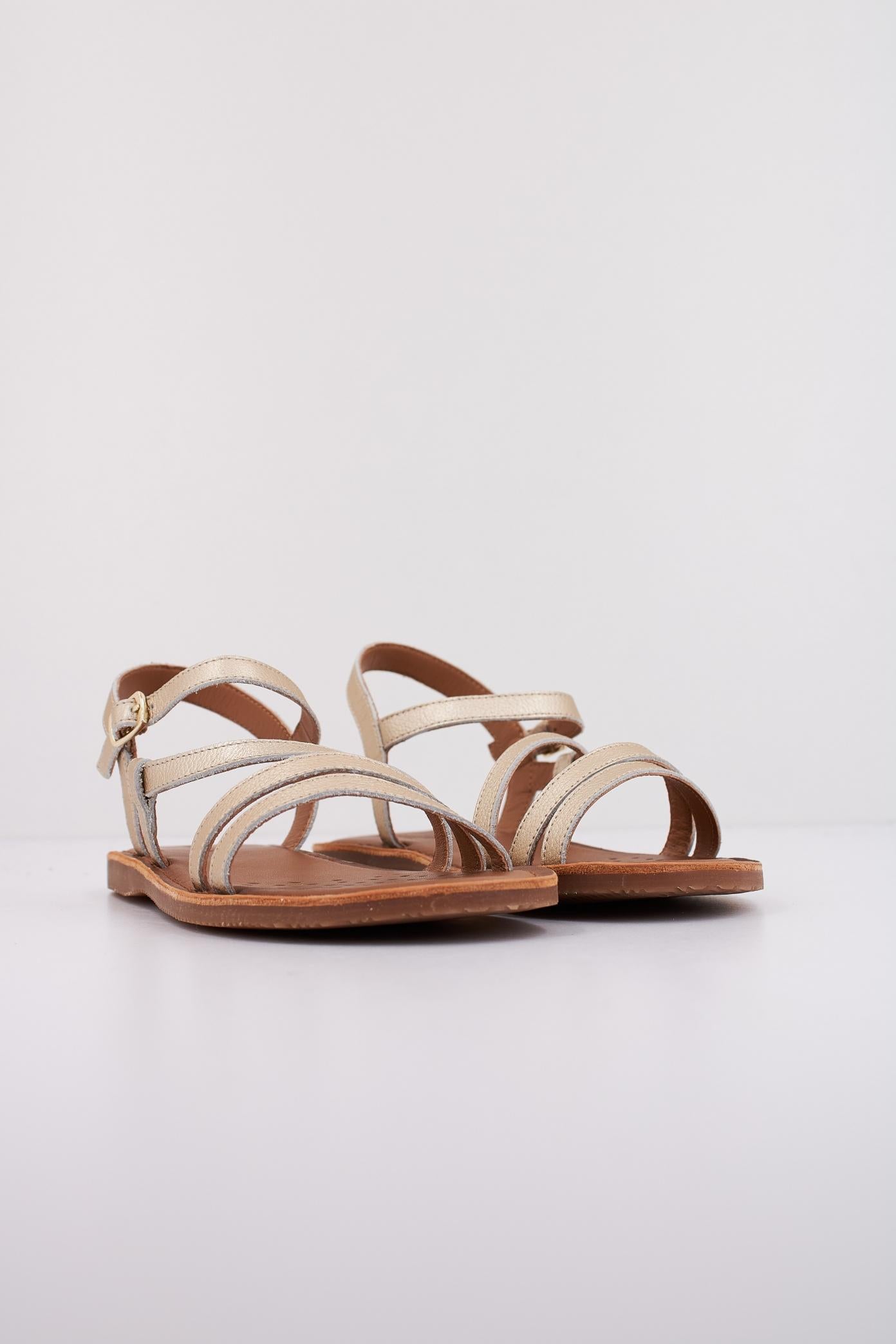 GEOX J SANDAL EOLIE GIRL en color ORO (2)