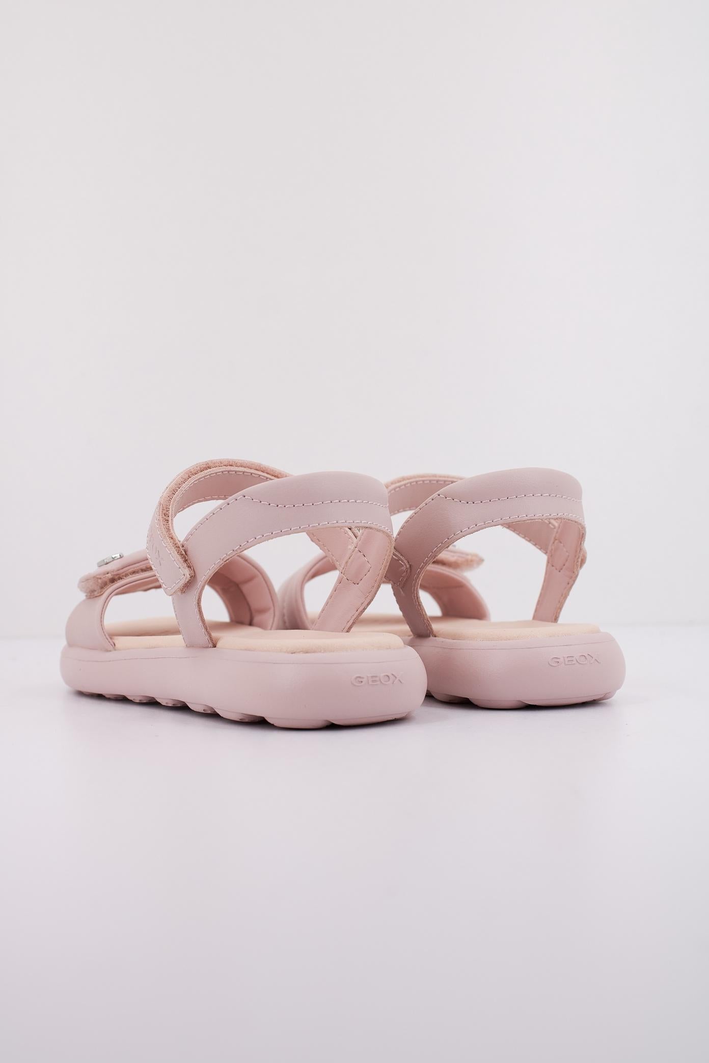 GEOX J SANDAL PUFFYPOP GI en color ROSA (4)